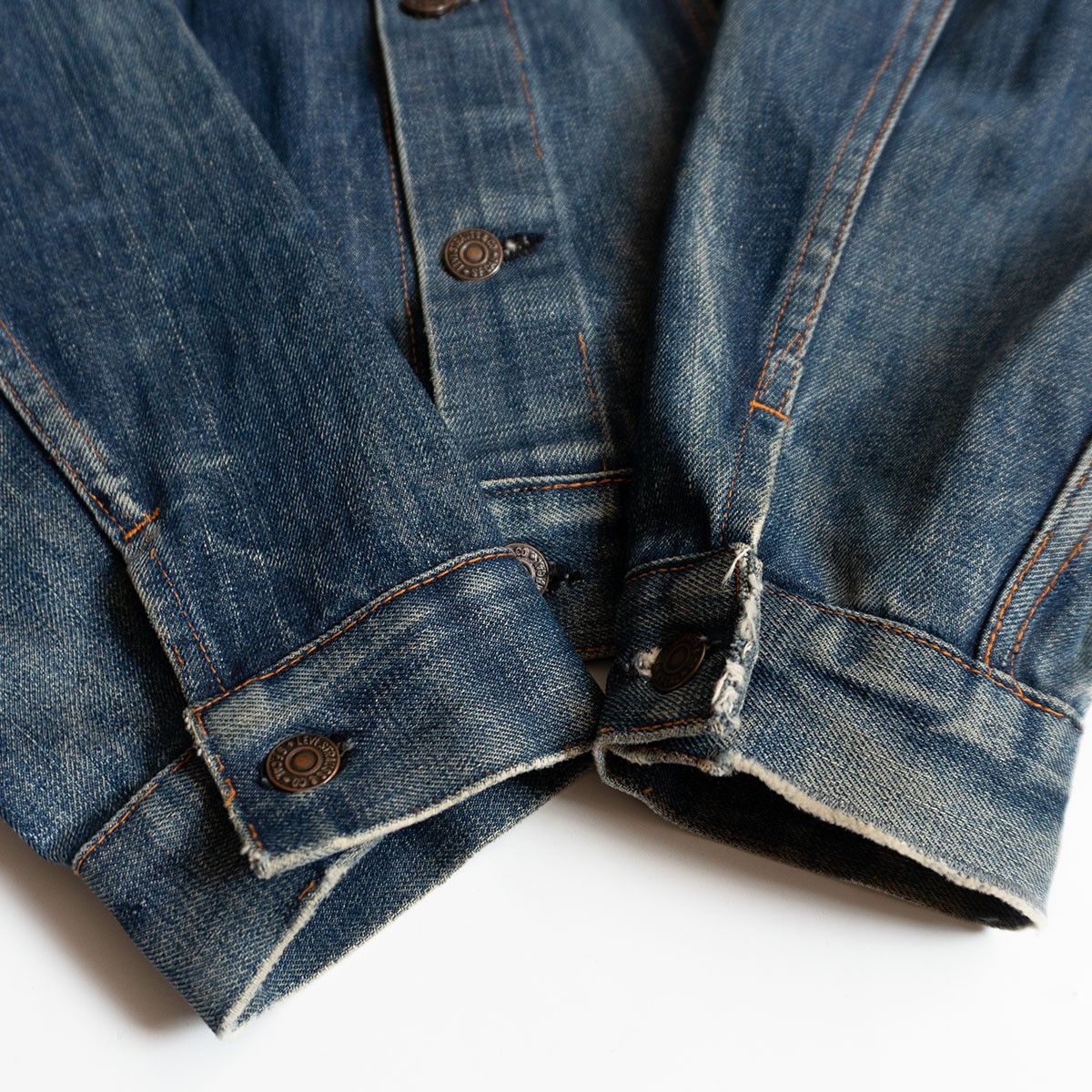 Levi's Levi's 60s Big E Denim Jacket Size L Size US L / EU 52-54 / 3 - 3 Thumbnail