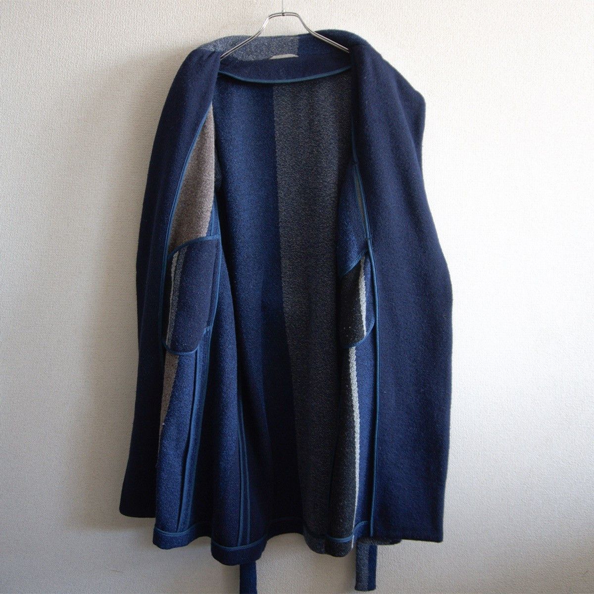 Vintage 45R Crazy Pleated Wrap Coat Size 2 Size US M / EU 48-50 / 2 - 5 Thumbnail