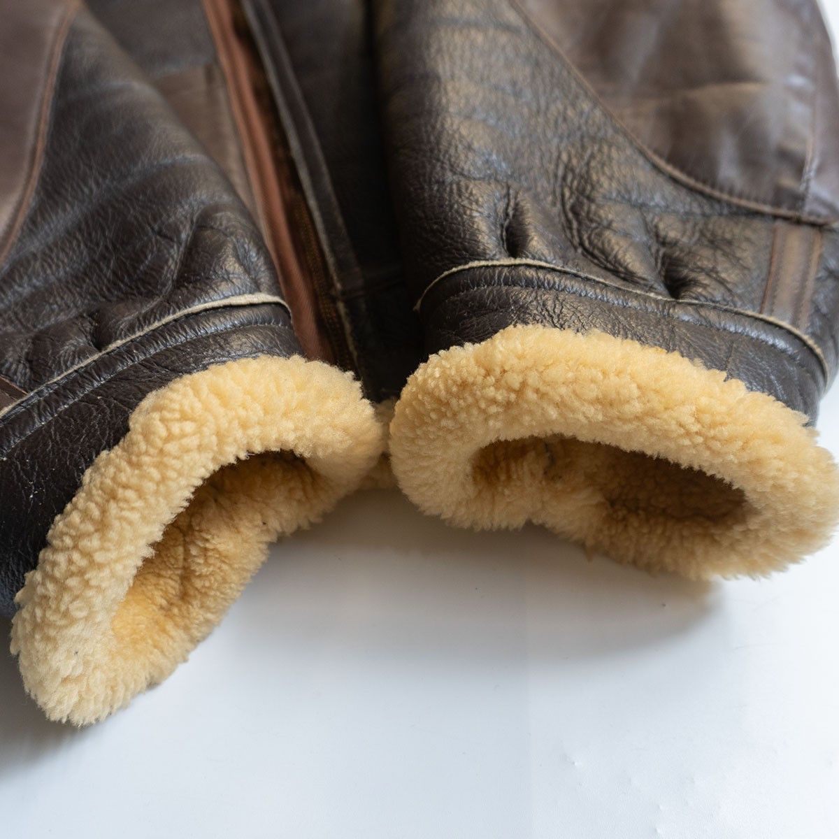 Buzz Rickson's Buzz Rickson's B-3 Shearling Flight Jacket Size 38 Size US XL / EU 56 / 4 - 3 Thumbnail