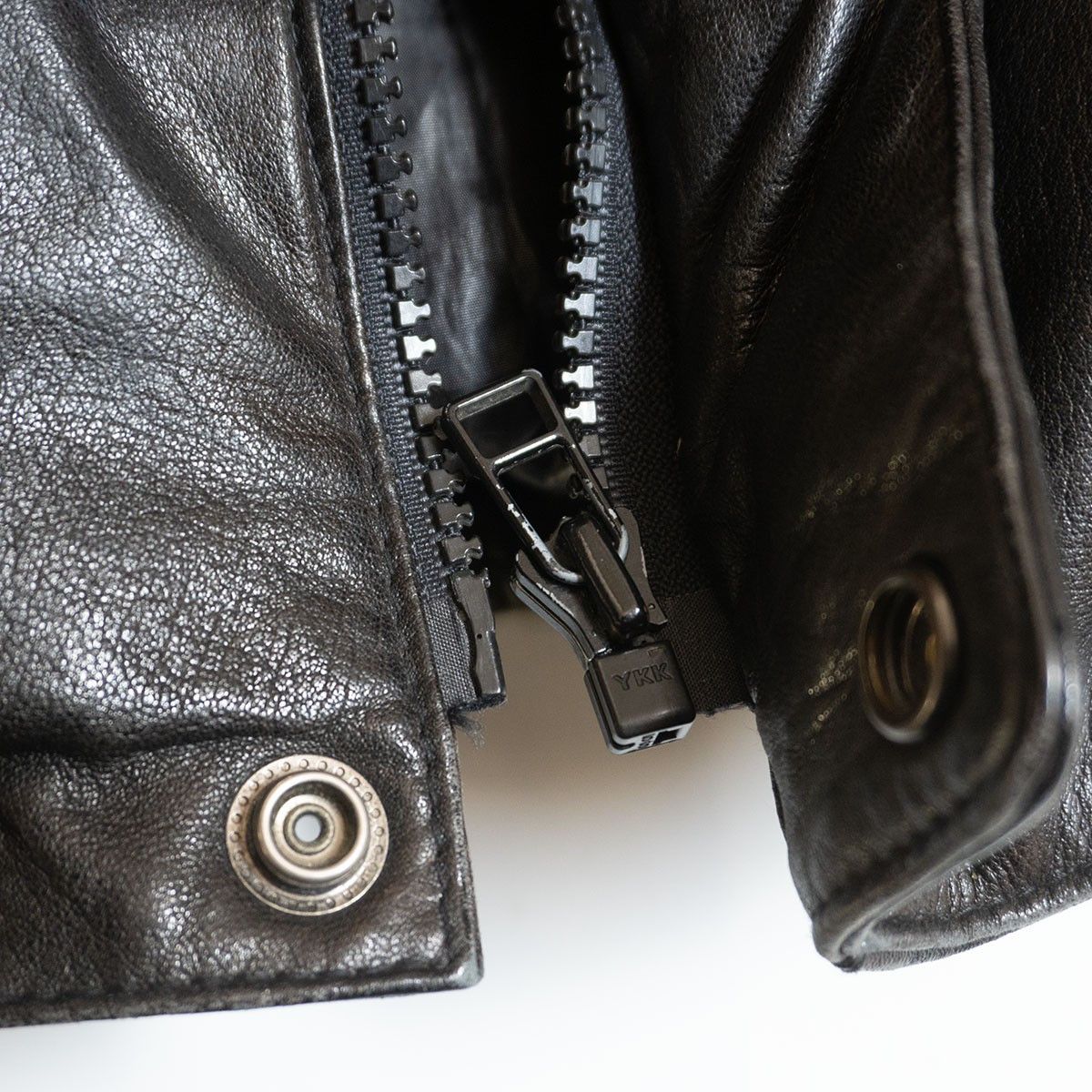 Vintage WIND ARMOR Leather Down Jacket Black Size L Size US L / EU 52-54 / 3 - 6 Thumbnail