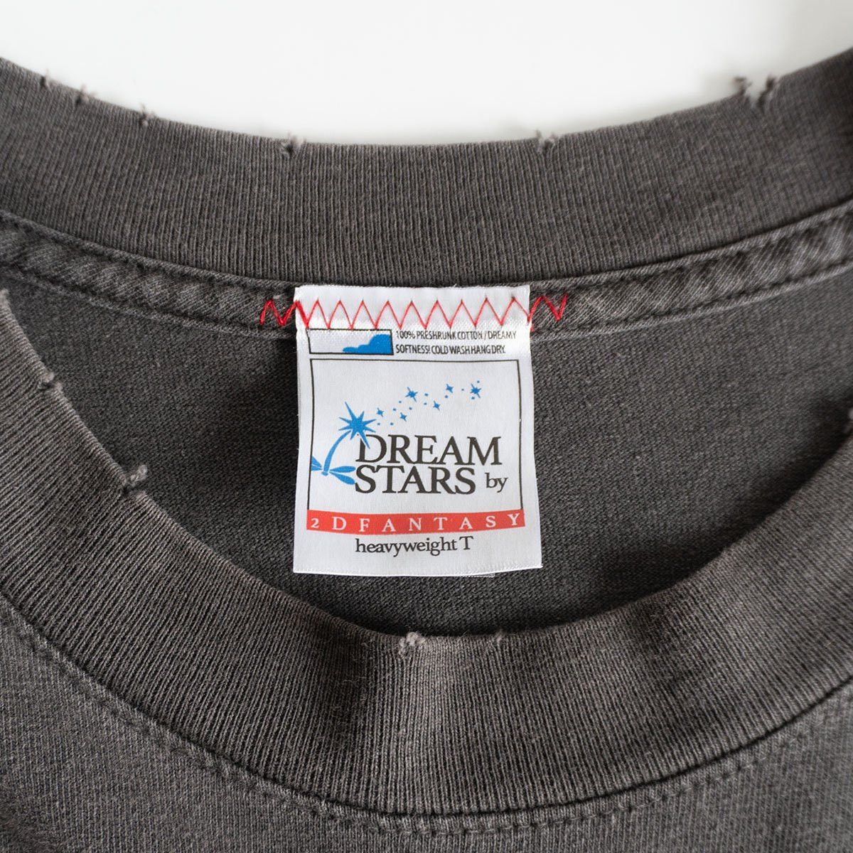 Vintage 2DFANTASY lain US BOOTLEG Tee T-Shirt Size XL Size US XL / EU 56 / 4 - 3 Thumbnail