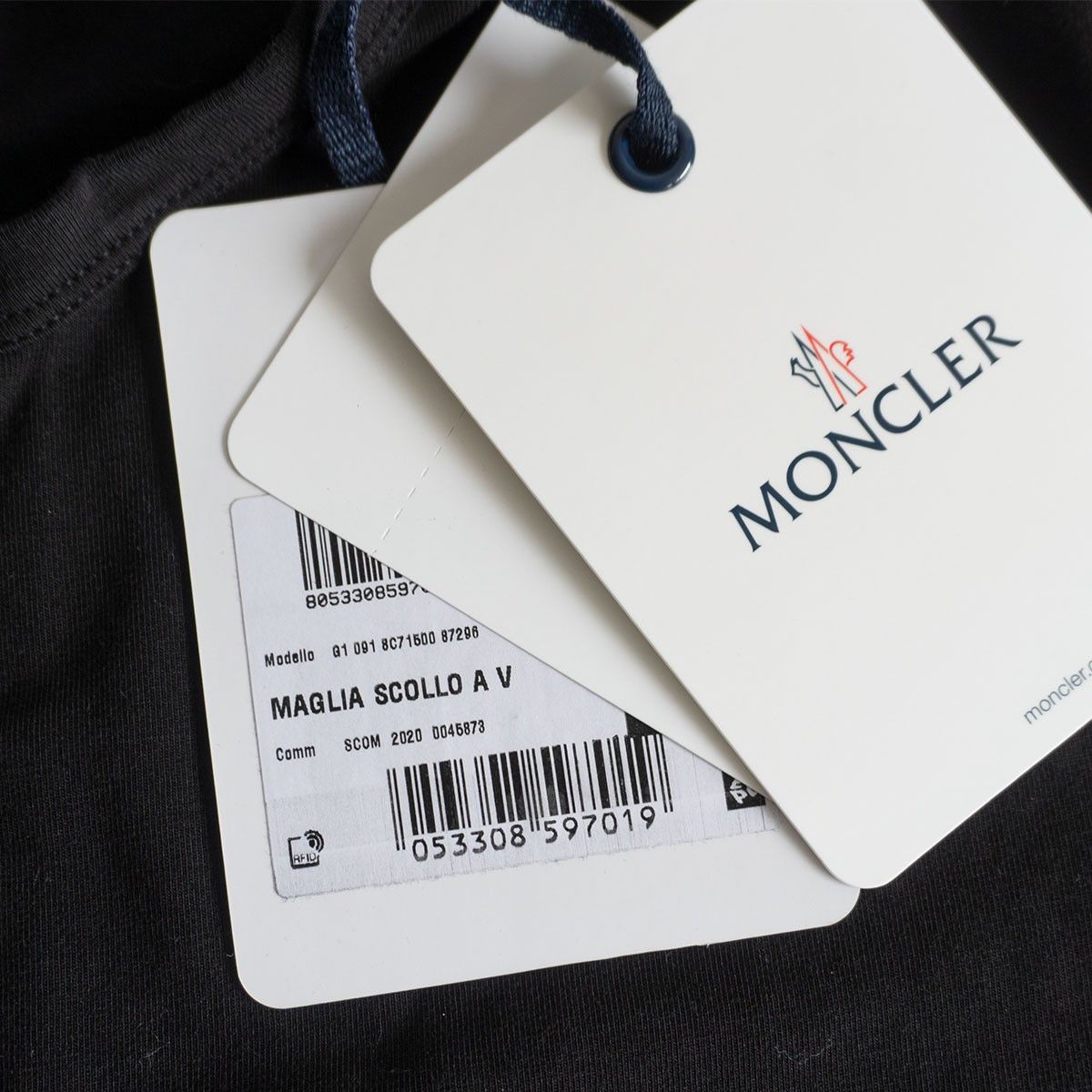 Moncler Moncler V-neck T-shirt Black Size M Size US M / EU 48-50 / 2 - 5 Thumbnail
