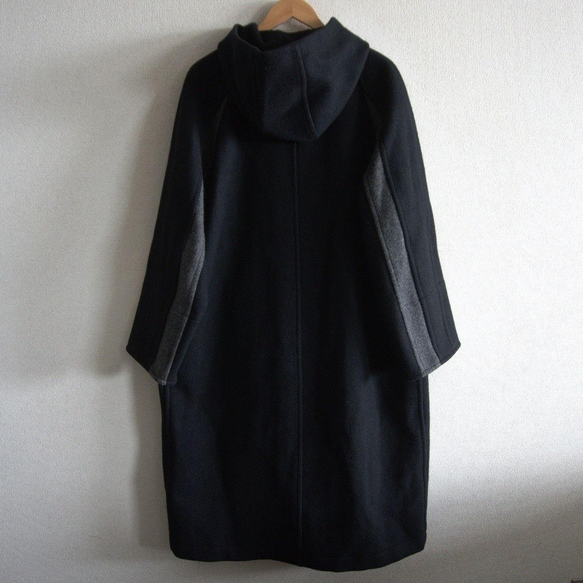 Comme des Garcons Comme des Garcons 90 Hooded Long Coat Size S Size US S / EU 44-46 / 1 - 2 Thumbnail