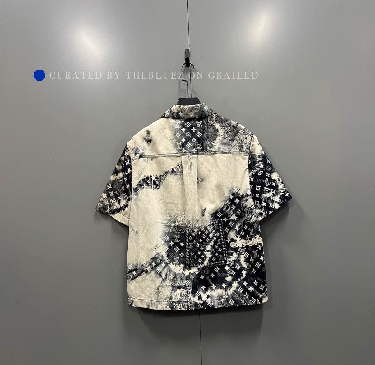 Louis Vuitton Tie-Dye Denim Shirt with Paisley Logo Size US M / EU 48-50 / 2 - 2 Thumbnail