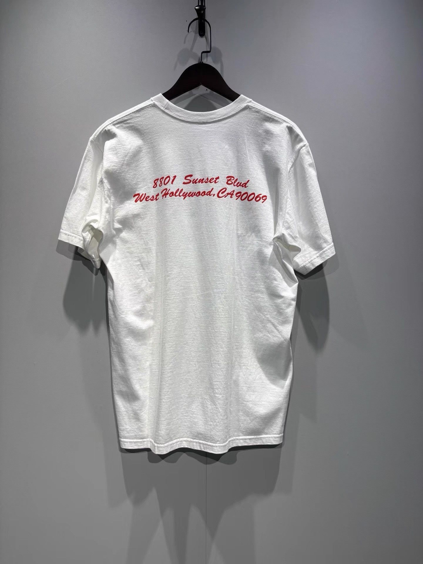 Supreme Exclusive White Box Logo Tee from SS23 Collection Size US M / EU 48-50 / 2 - 2 Thumbnail