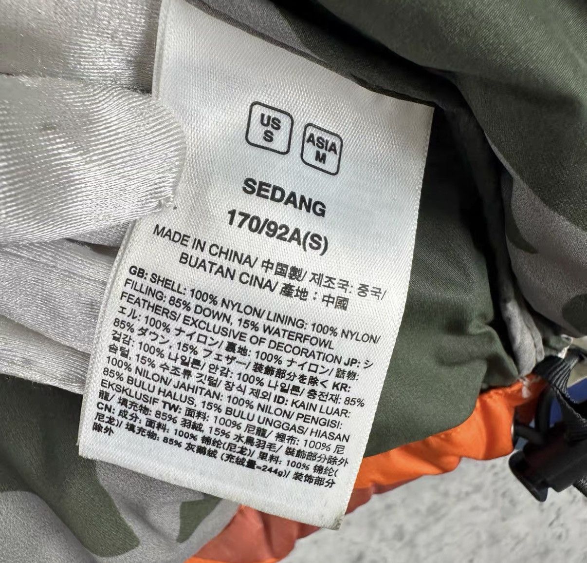 The North Face KAWS x The North Face Down Jacket Size US S / EU 44-46 / 1 - 6 Thumbnail