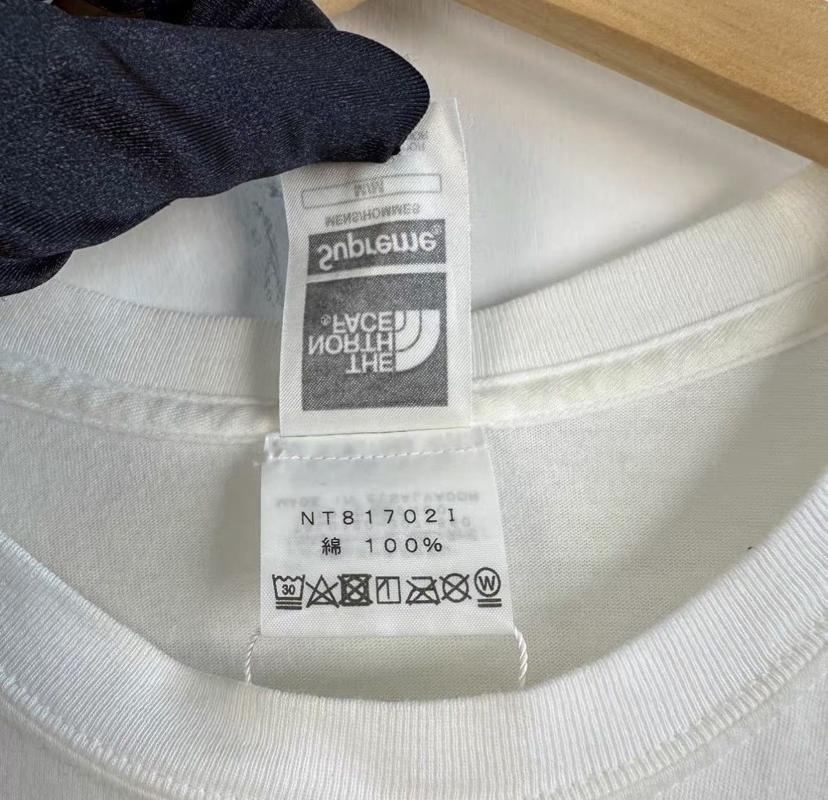 Supreme Graphic Short Sleeve Tee in White Size US M / EU 48-50 / 2 - 6 Thumbnail