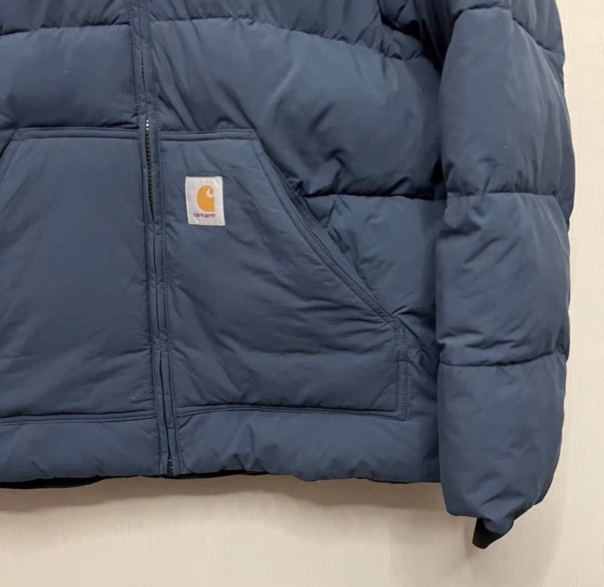 Carhartt Wip Thick Nylon Down Jacket in Blue Size US S / EU 44-46 / 1 - 4 Thumbnail