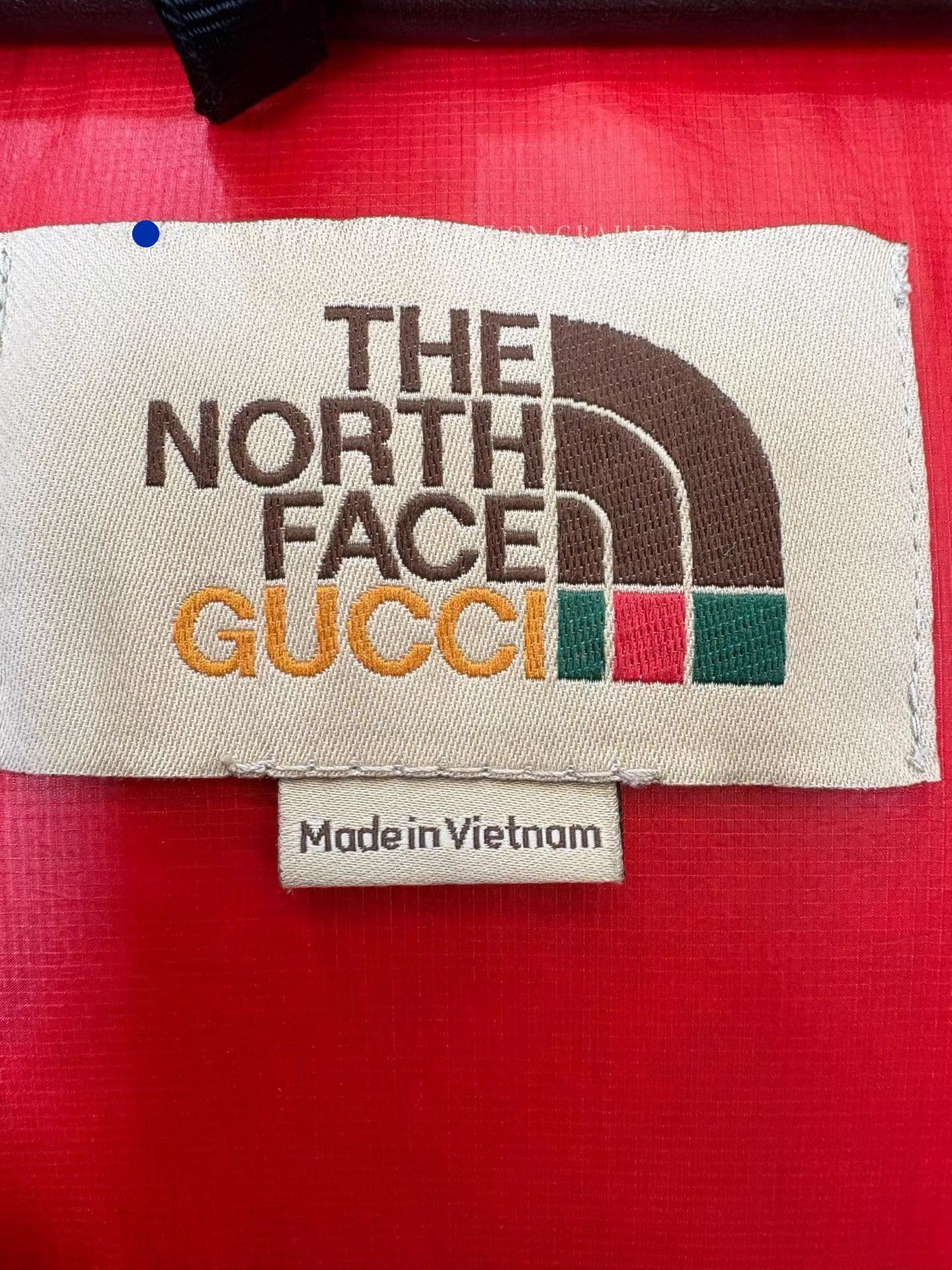 Gucci Stylish Blue Down Jacket from Collaboration Size US L / EU 52-54 / 3 - 3 Thumbnail