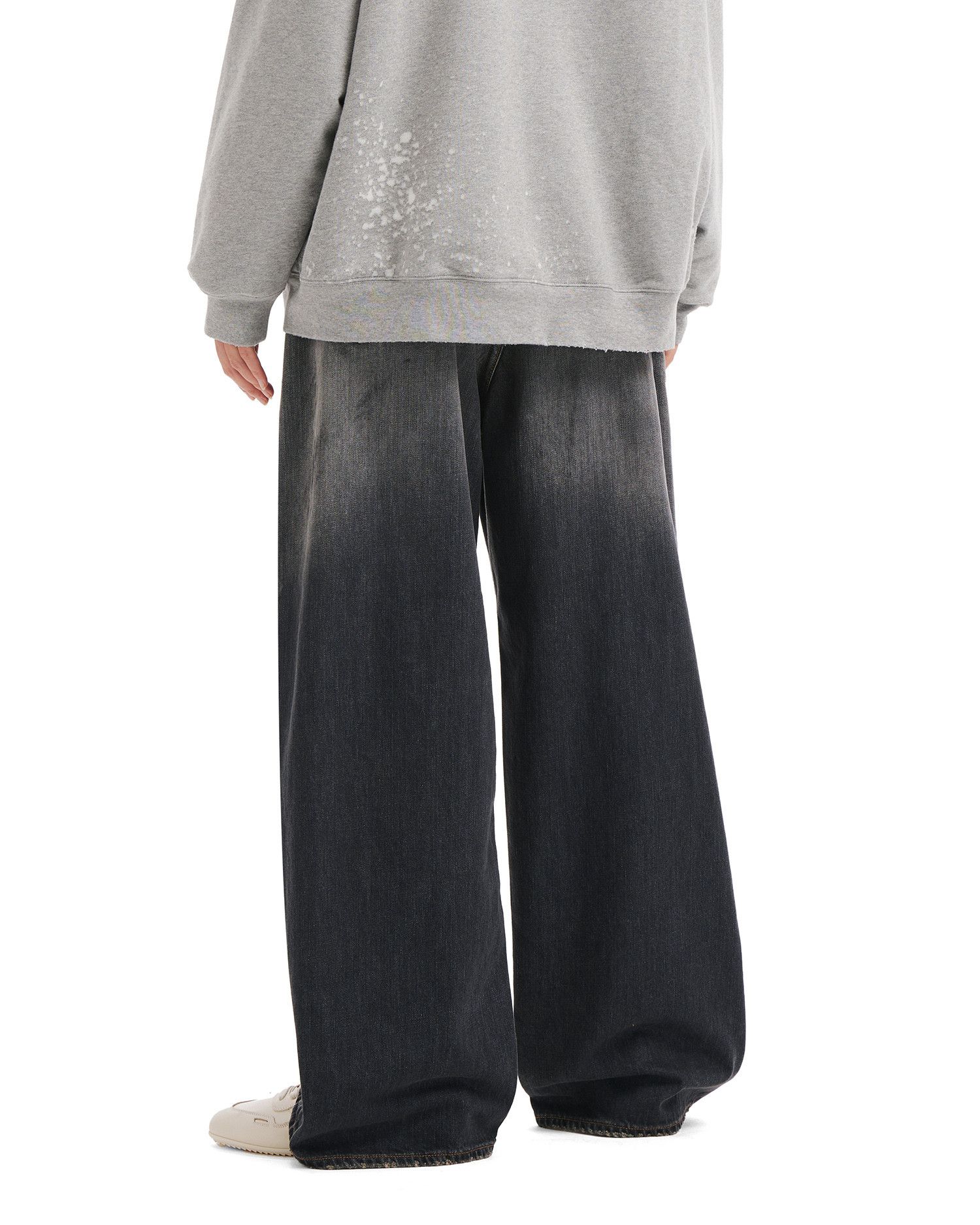 Acne Studios Acne Studios 2023 SUPER BAGGY Distressed Design Jeans Size 24" / US 00 / IT 34 - 4 Thumbnail