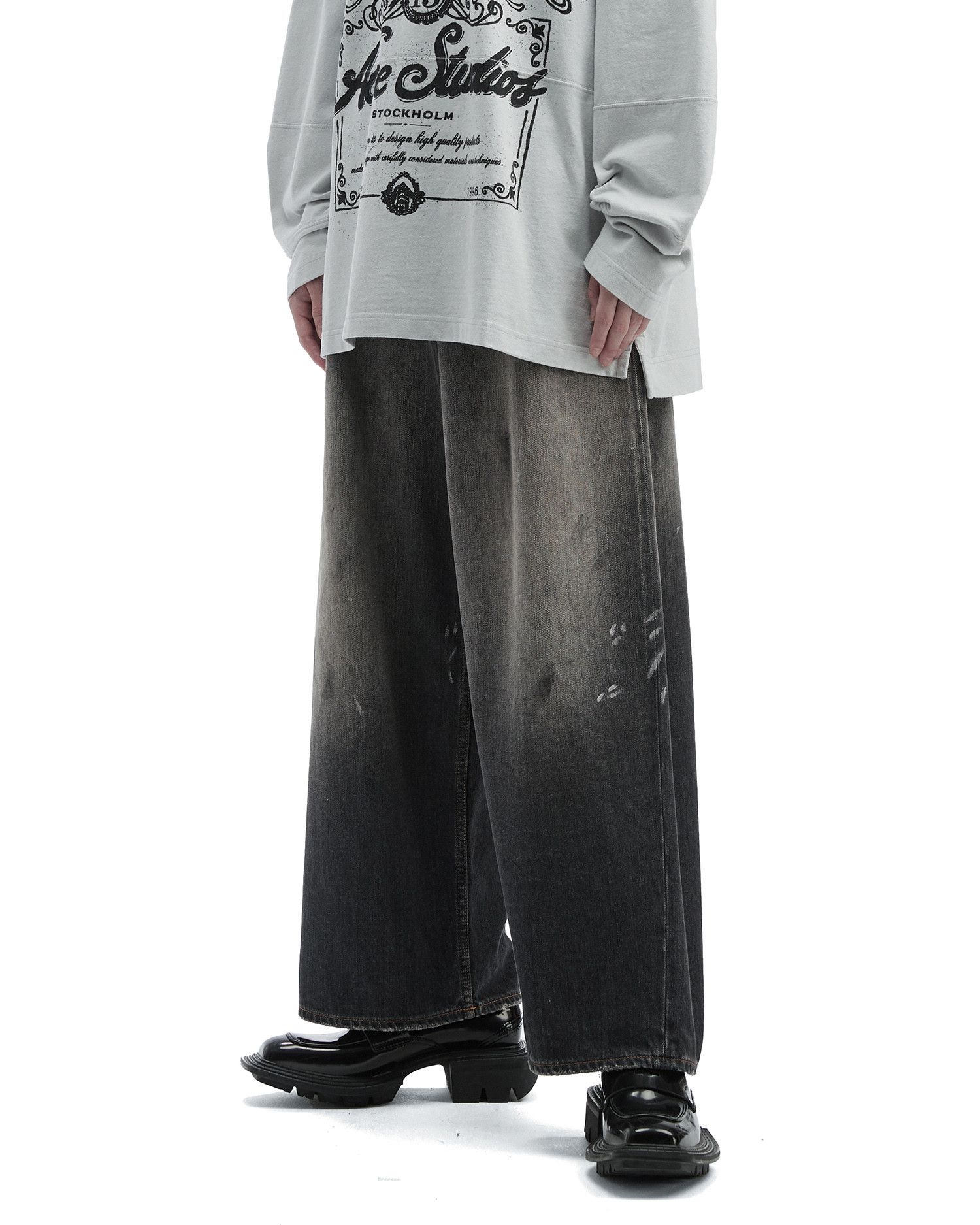 Acne Studios Acne Studios 2023 SUPER BAGGY Splatter Faded Effect Jeans Size 24" / US 00 / IT 34 - 3 Thumbnail