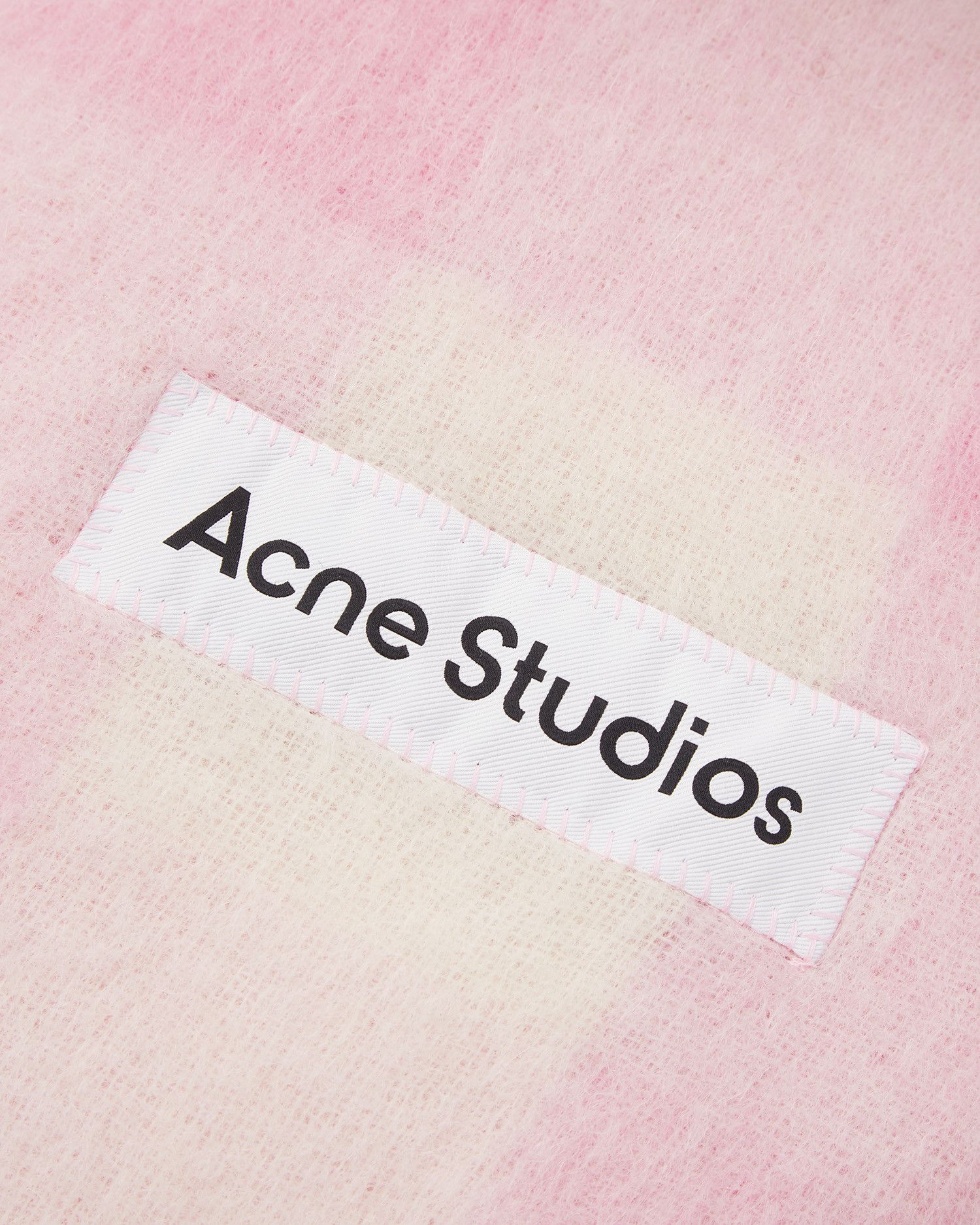 Acne Studios Acne Studios Plaid Fringe Scarf Size ONE SIZE - 4 Thumbnail