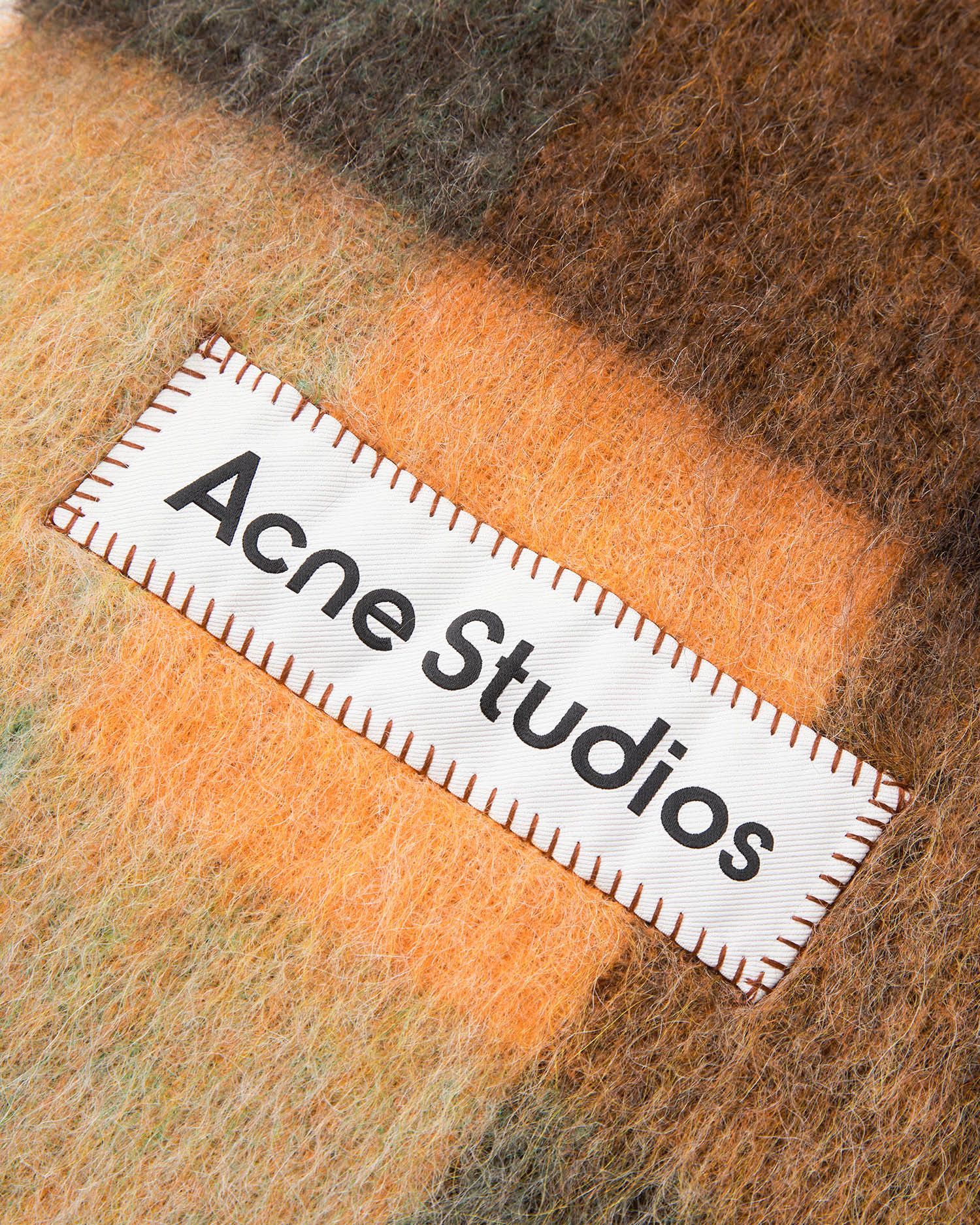 Acne Studios Acne Studios Plaid Fringe Scarf Size ONE SIZE - 4 Thumbnail