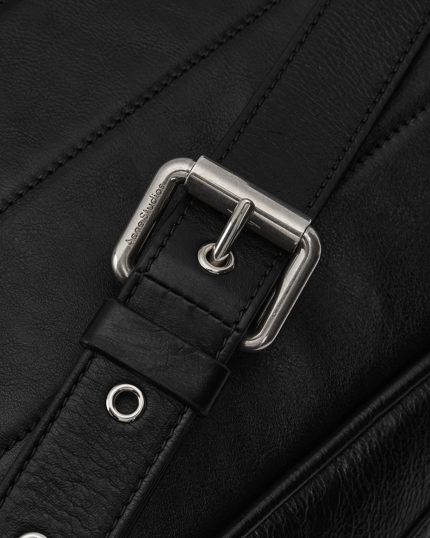 Acne Studios Acne Studios Key Charm Zipper Backpack Size ONE SIZE - 8 Thumbnail