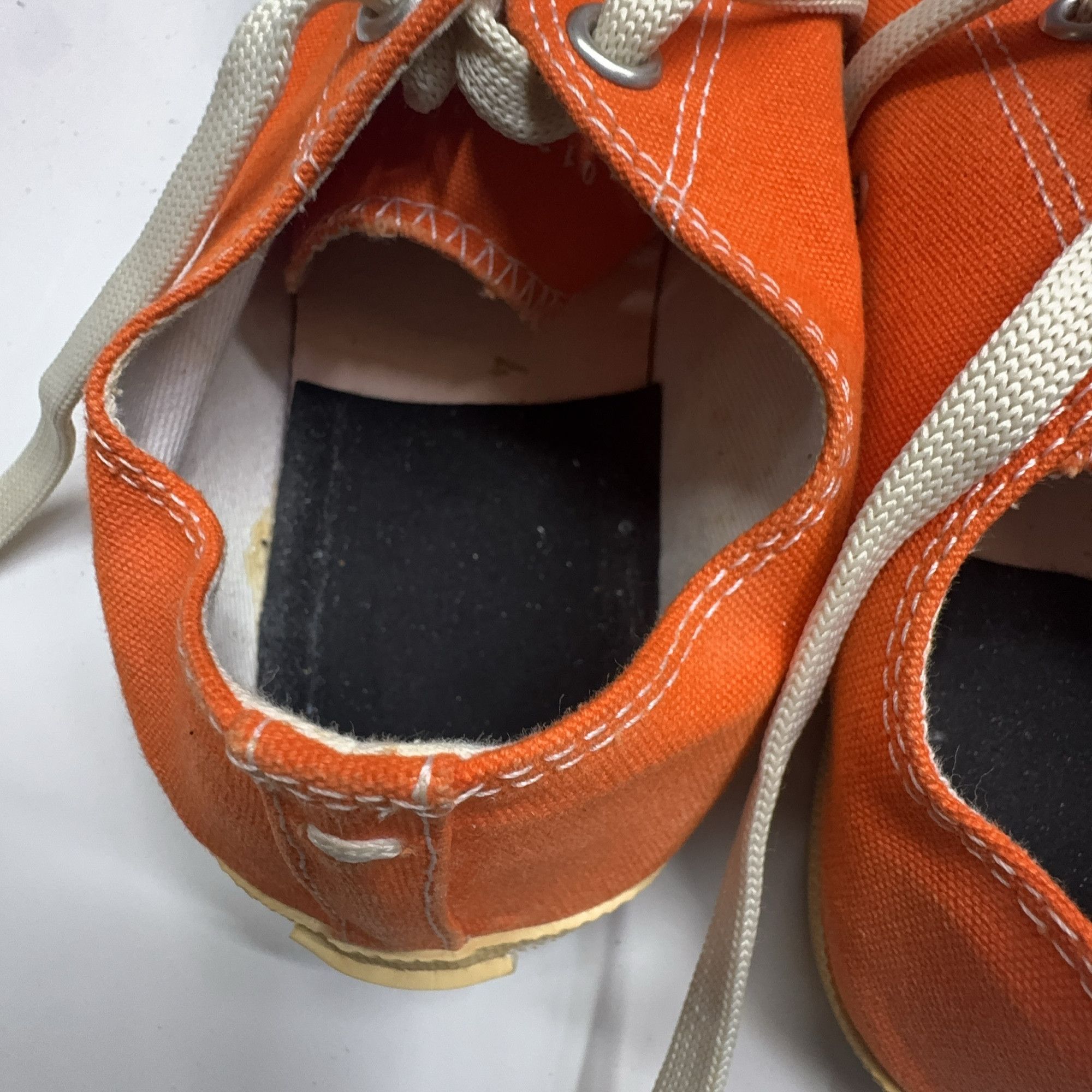 Maison Margiela Maison Margiela Tabi Low-Top Canvas Sneakers Orange Size 37 Size US 7 / IT 37 - 10 Thumbnail