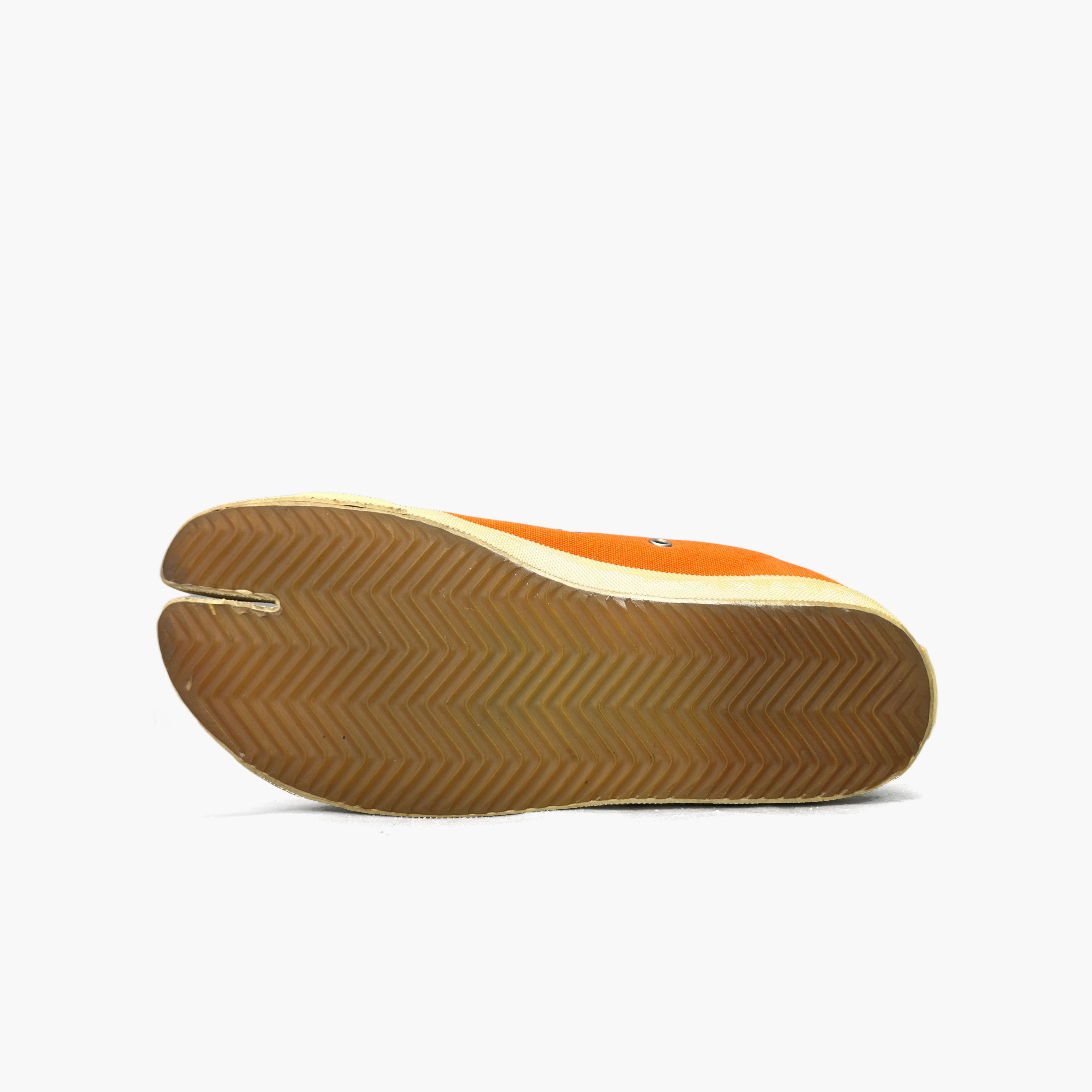 Maison Margiela Maison Margiela Tabi Low-Top Canvas Sneakers Orange Size 37 Size US 7 / IT 37 - 8 Thumbnail