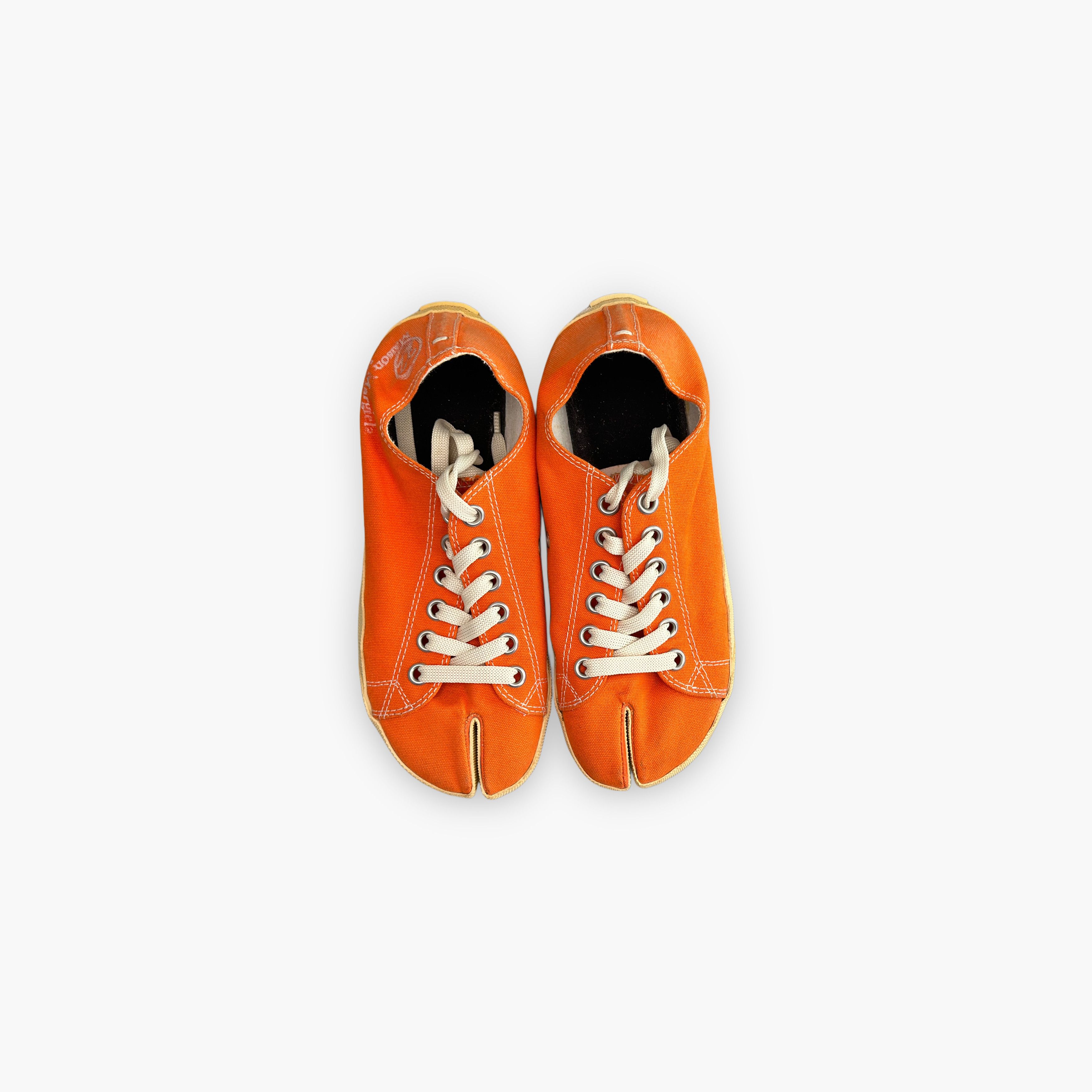 Maison Margiela Maison Margiela Tabi Low-Top Canvas Sneakers Orange Size 37 Size US 7 / IT 37 - 9 Thumbnail