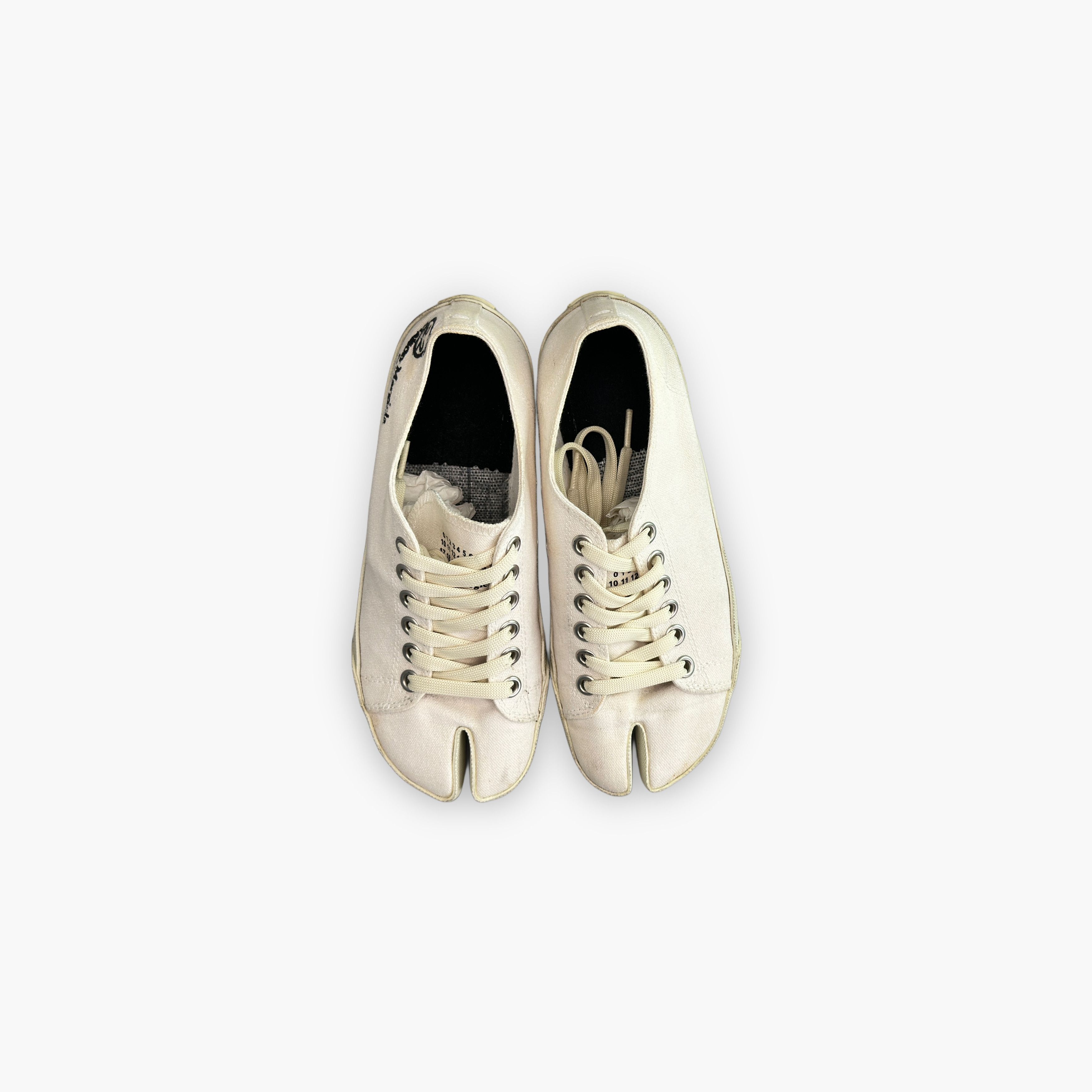 Maison Margiela Maison Margiela Tabi Canvas Low-Top Sneakers Size 37 Size US 7 / IT 37 - 9 Thumbnail