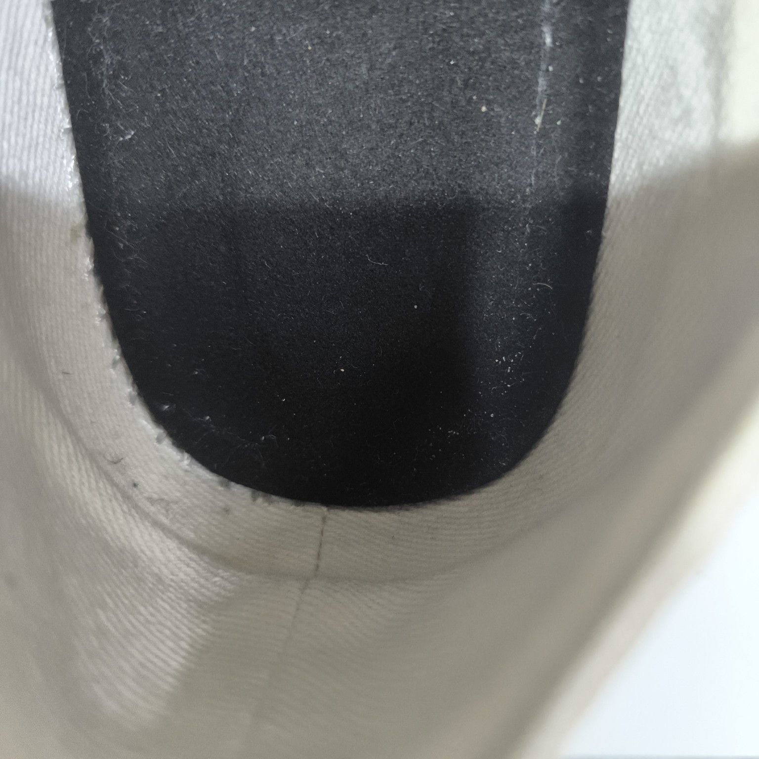 Maison Margiela Maison Margiela Tabi Canvas Low-Top Sneakers Size 37 Size US 7 / IT 37 - 11 Thumbnail