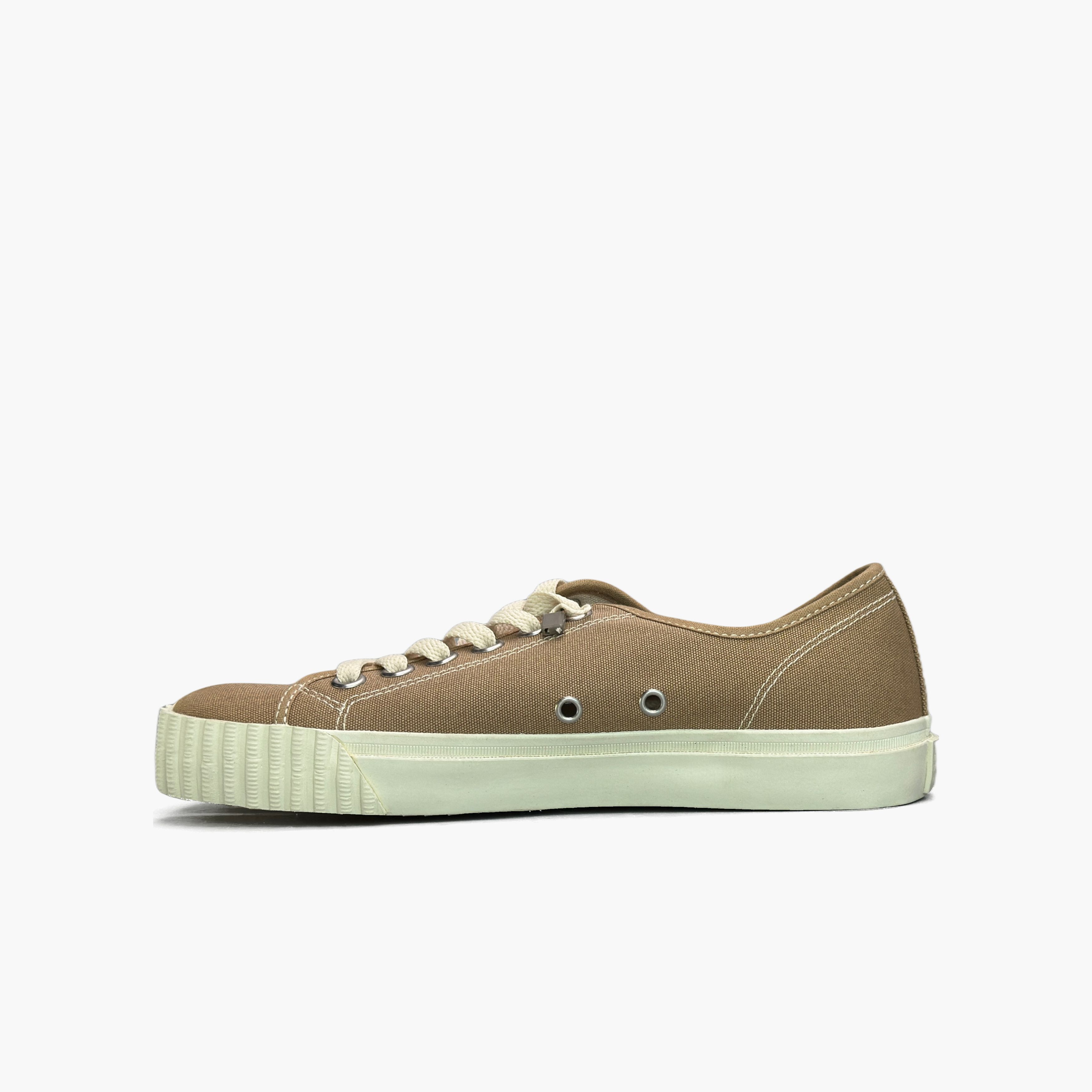 Maison Margiela Maison Margiela Tabi Canvas Low-Top Sneakers Size 37 Size US 7 / IT 37 - 3 Thumbnail