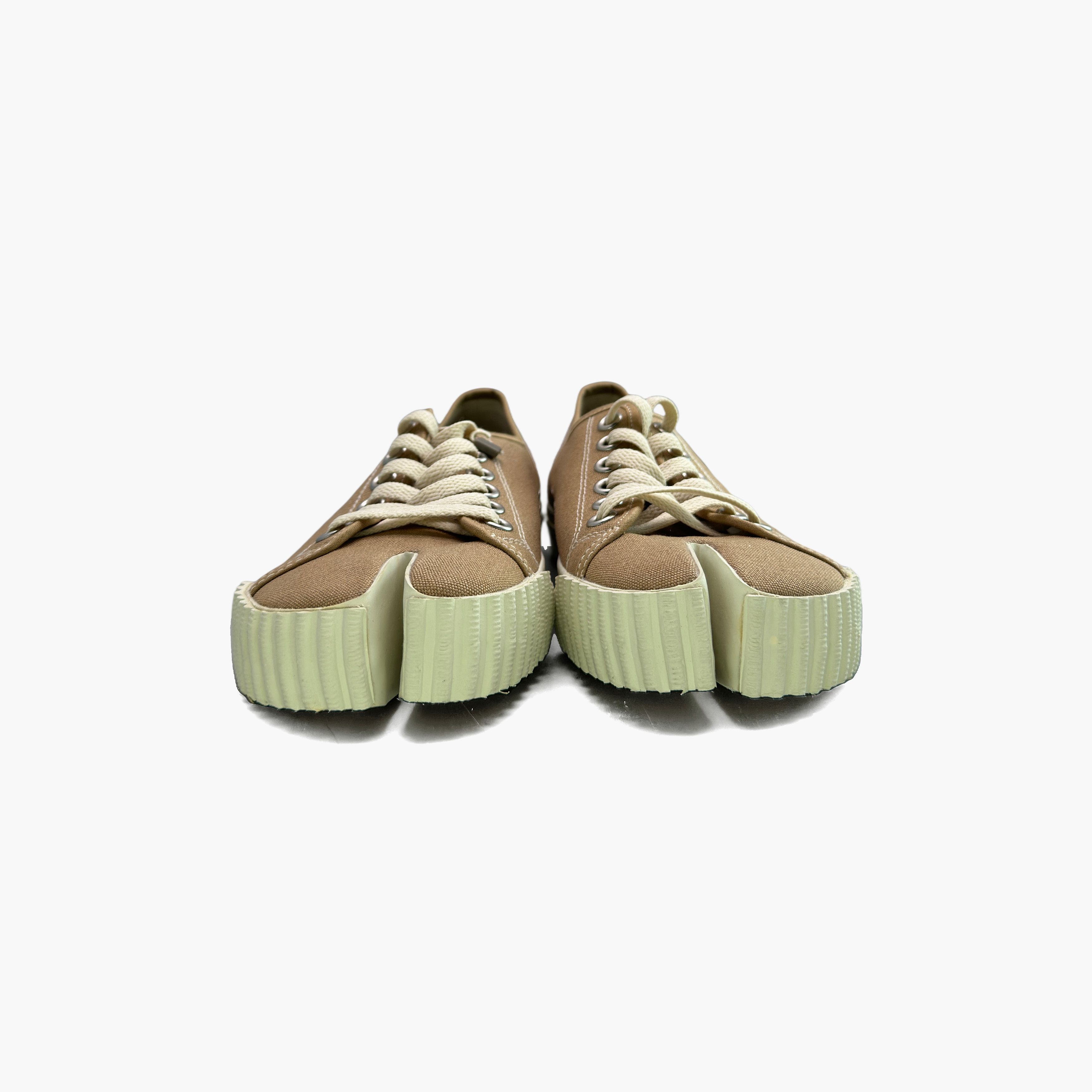 Maison Margiela Maison Margiela Tabi Canvas Low-Top Sneakers Size 37 Size US 7 / IT 37 - 5 Thumbnail