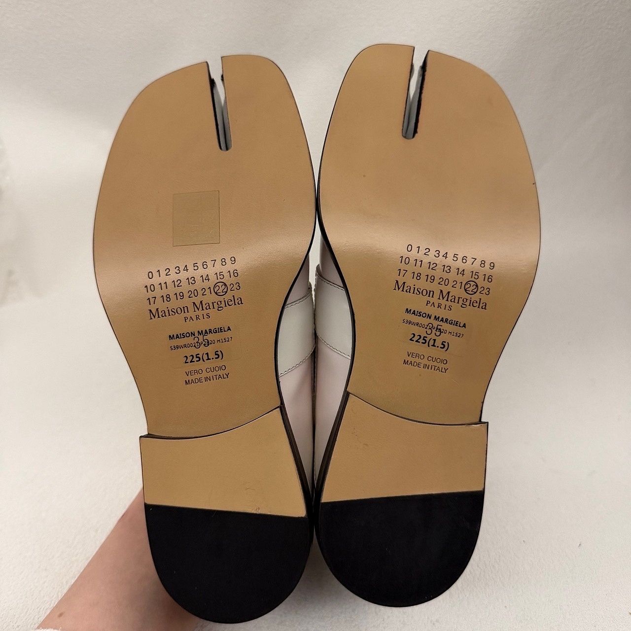 Maison Margiela Maison Margiela Tabi Colorblock Loafers Size 35 Size US 5 / IT 35 - 4 Thumbnail