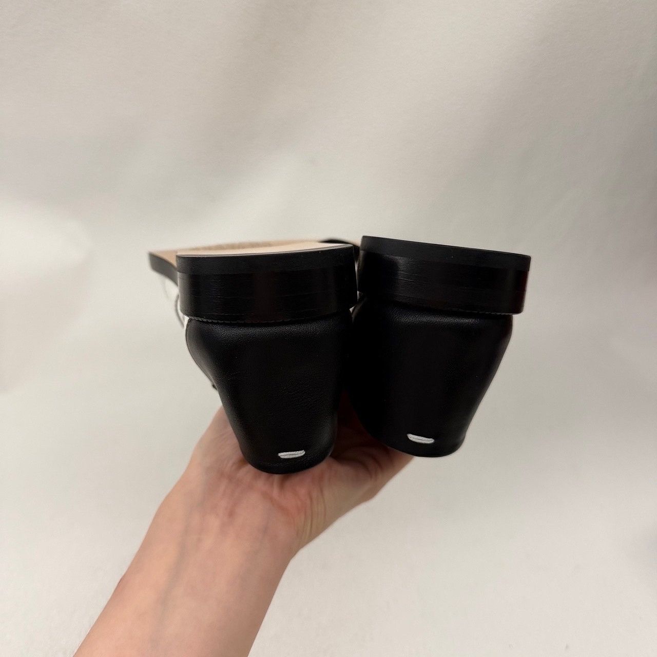 Maison Margiela Maison Margiela Tabi Colorblock Loafers Size 35 Size US 5 / IT 35 - 8 Thumbnail