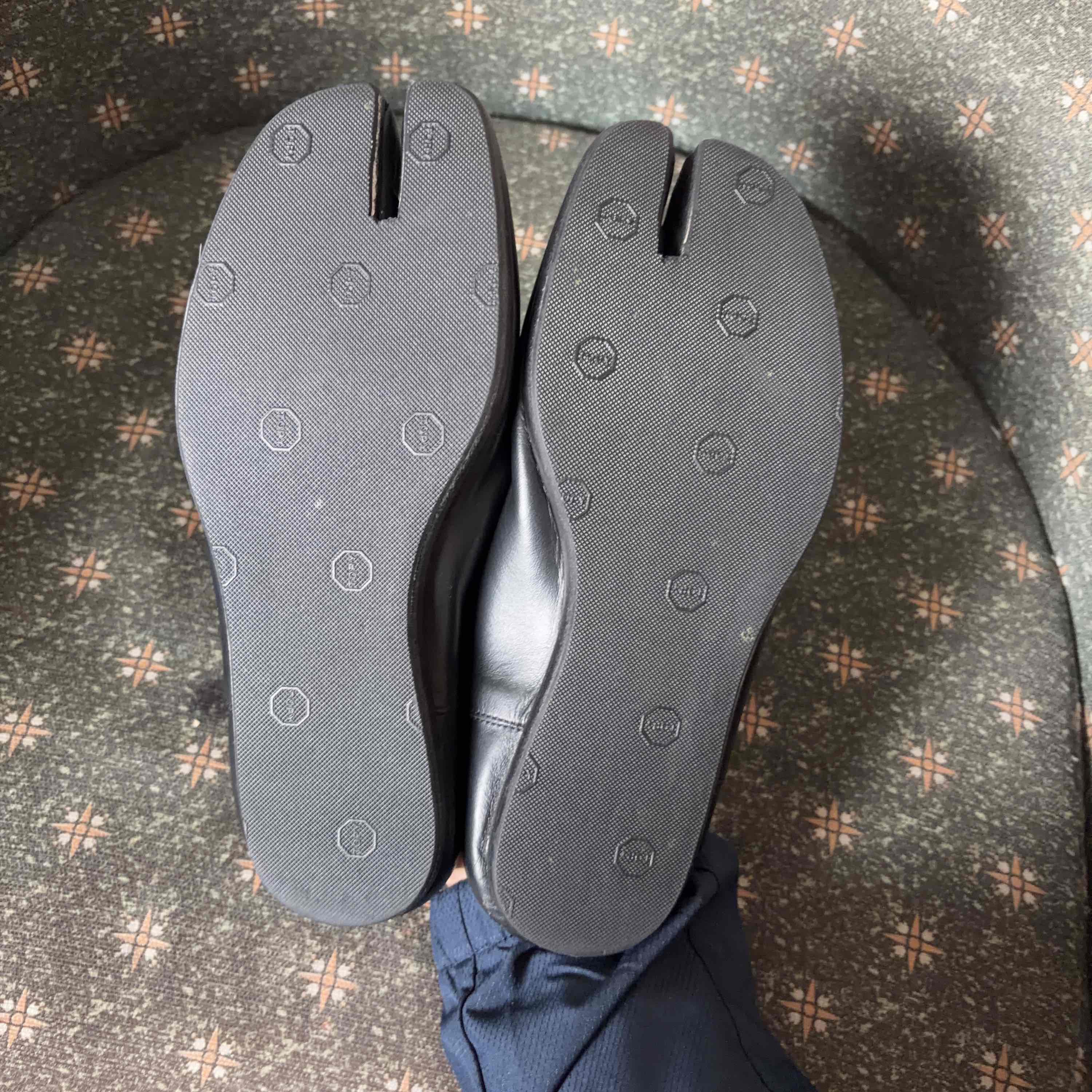 Maison Margiela Maison Margiela Tabi Slip Ons Size 37 Size US 7 / IT 37 - 4 Thumbnail
