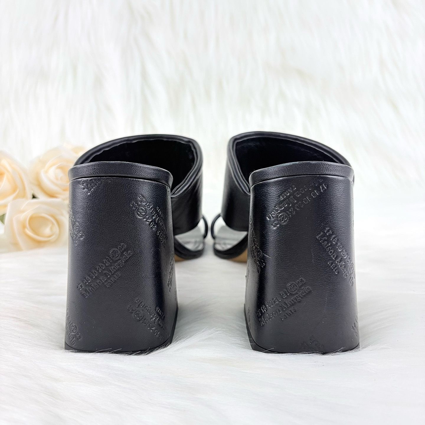 Maison Margiela Maison Margiela Tabi Leather Sandals Size 38 Size US 8 / IT 38 - 3 Thumbnail