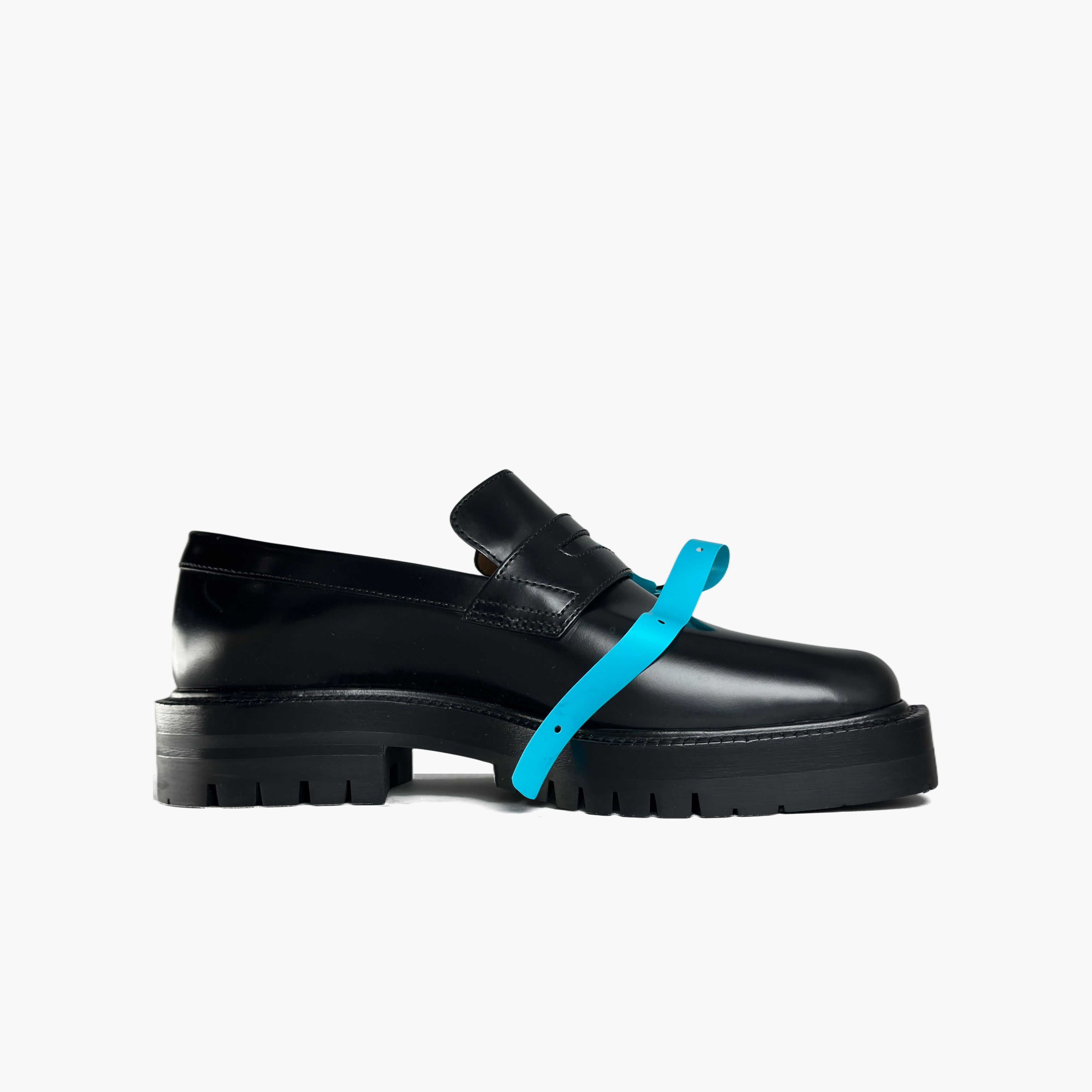 Maison Margiela Maison Margiela Tabi Leather Slip Ons Size 37 Size US 7 / IT 37 - 2 Thumbnail