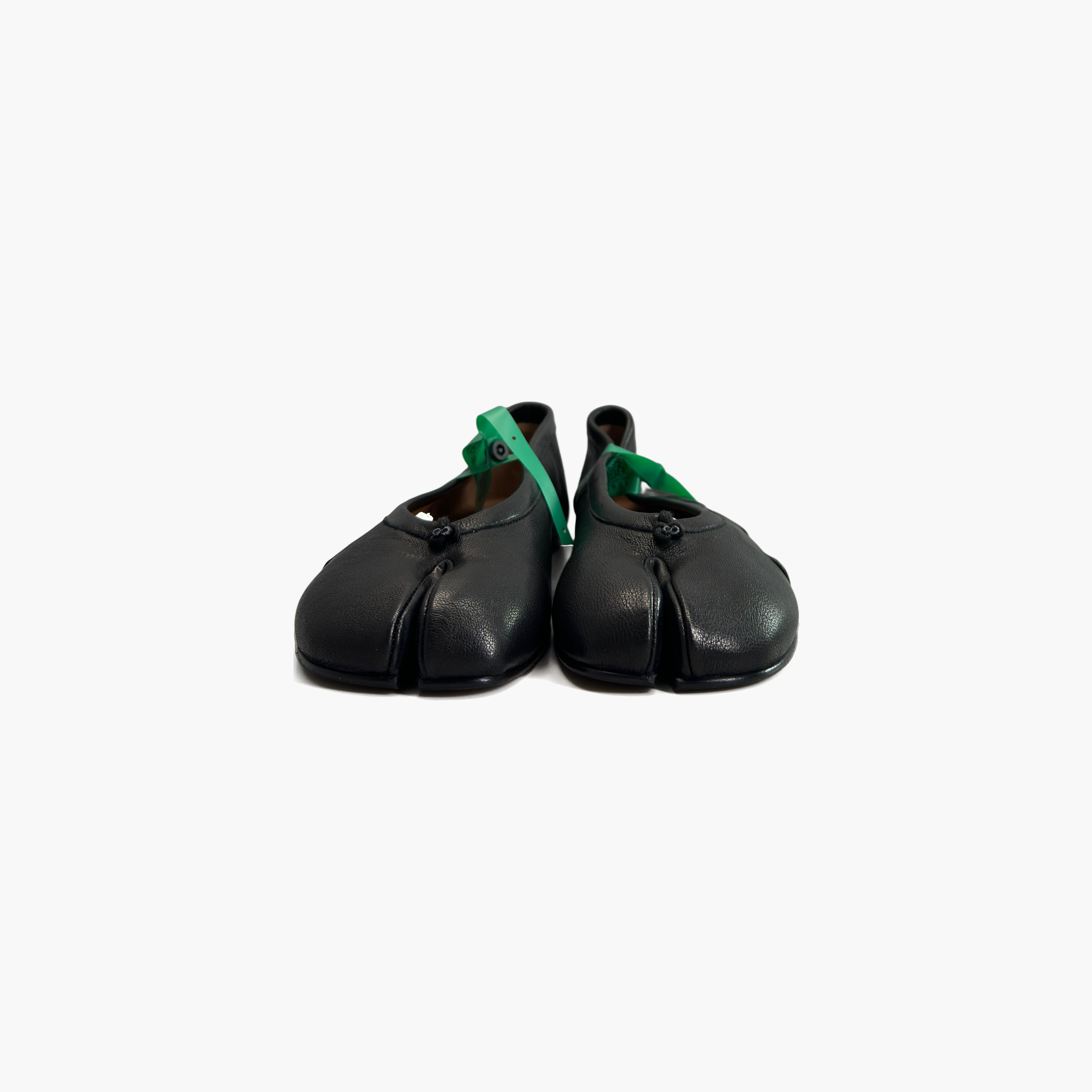 Maison Margiela Maison Margiela Black Tabi Leather Ballet Flats Size 37 Size US 7 / IT 37 - 5 Thumbnail