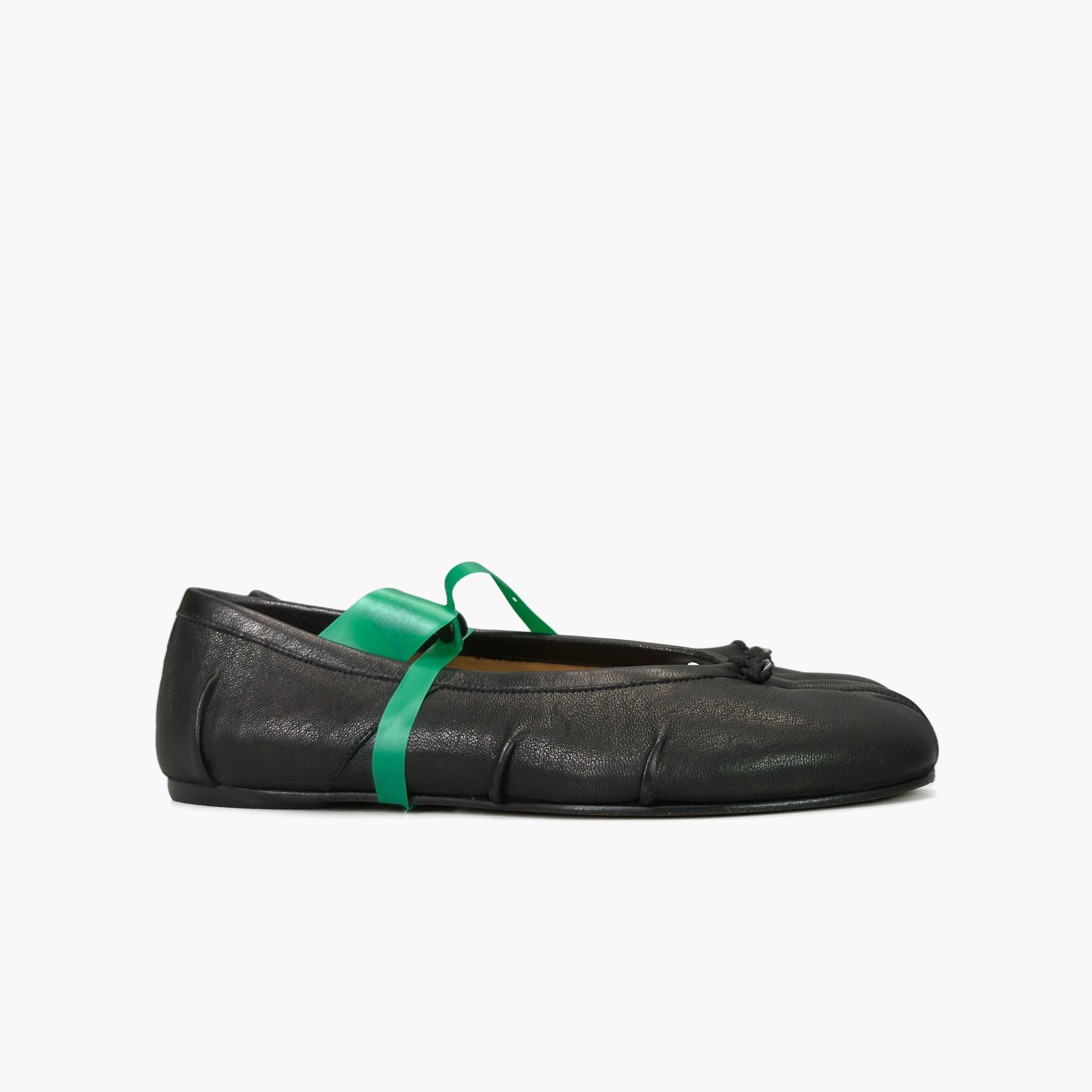 Maison Margiela Maison Margiela Black Tabi Leather Ballet Flats Size 37 Size US 7 / IT 37 - 4 Thumbnail