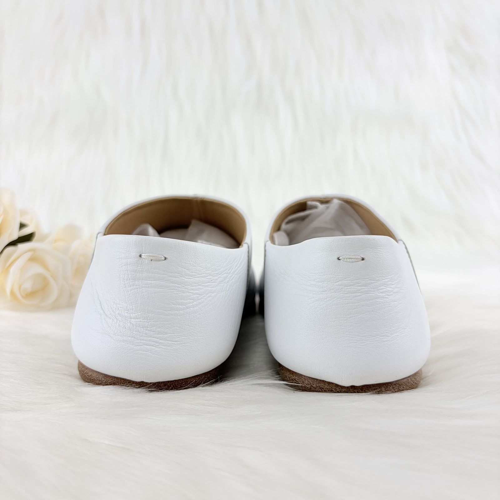 Maison Margiela Maison Margiela White Tabi Flats Size 37 Size US 7 / IT 37 - 3 Thumbnail