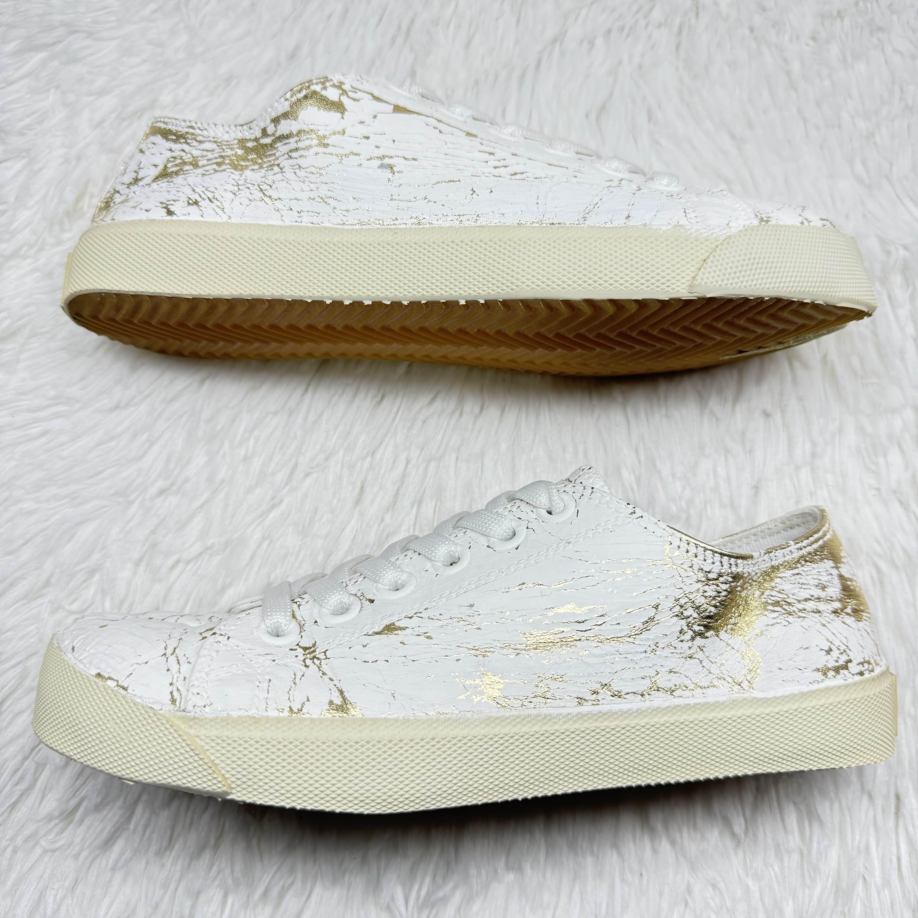 Maison Margiela Maison Margiela Gold Crack Tabi Sneakers Size 38 Size US 8 / IT 38 - 9 Thumbnail
