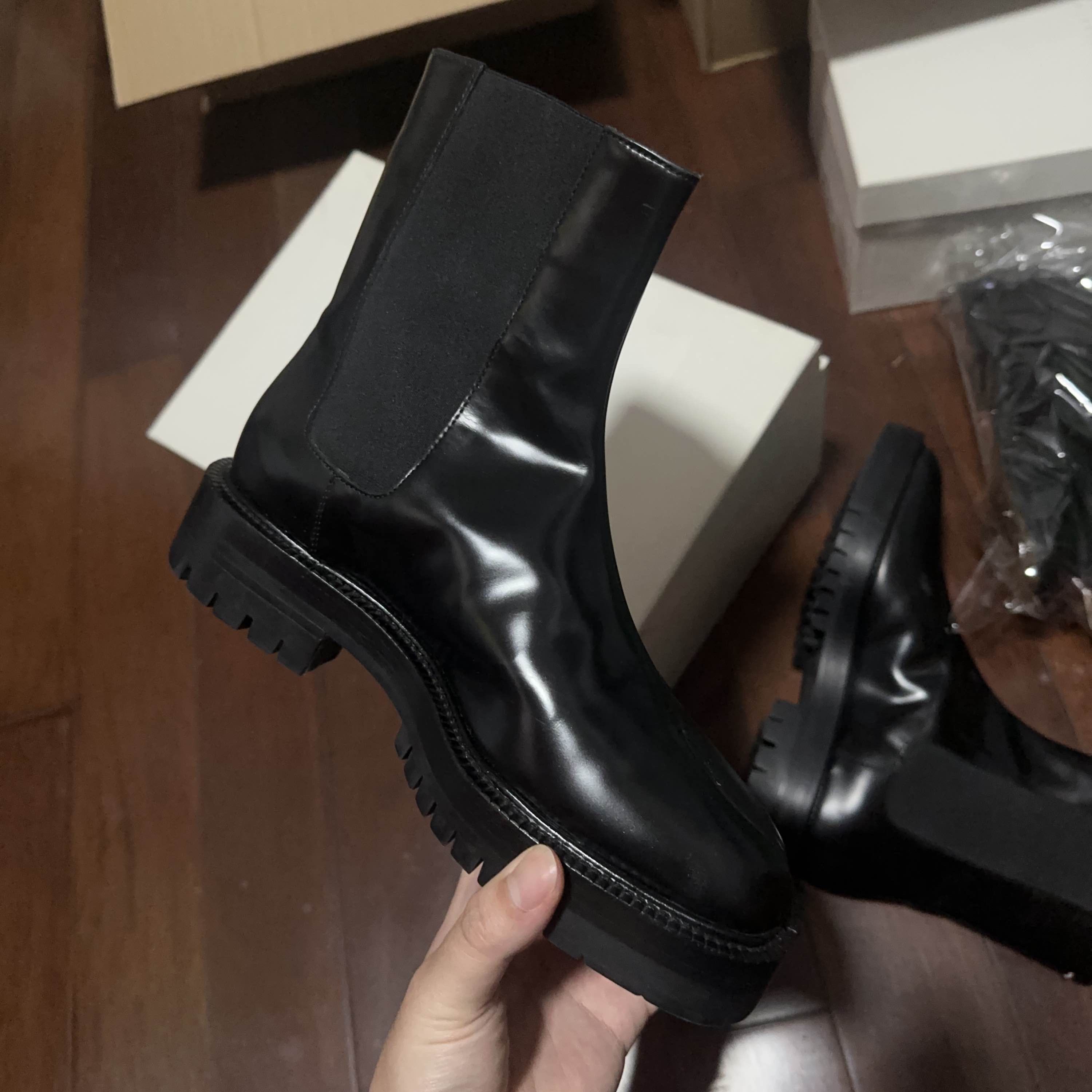Maison Margiela Maison Margiela Tabi Chelsea Boots Size 38 Size US 8 / IT 38 - 8 Thumbnail