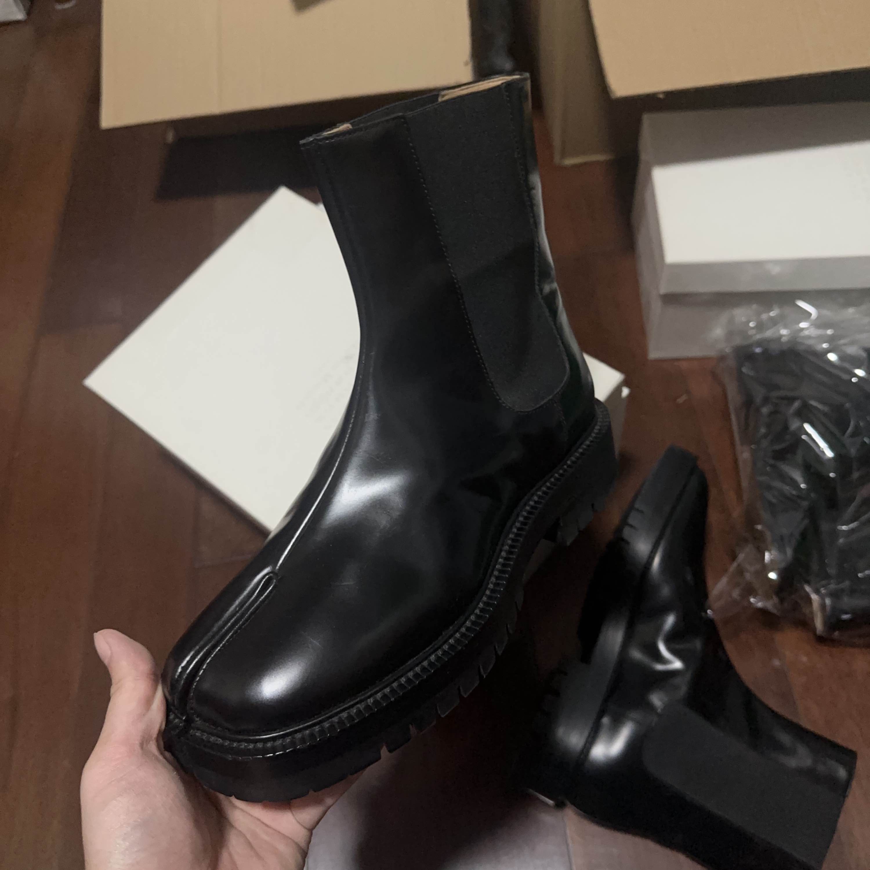 Maison Margiela Maison Margiela Tabi Chelsea Boots Size 38 Size US 8 / IT 38 - 7 Thumbnail