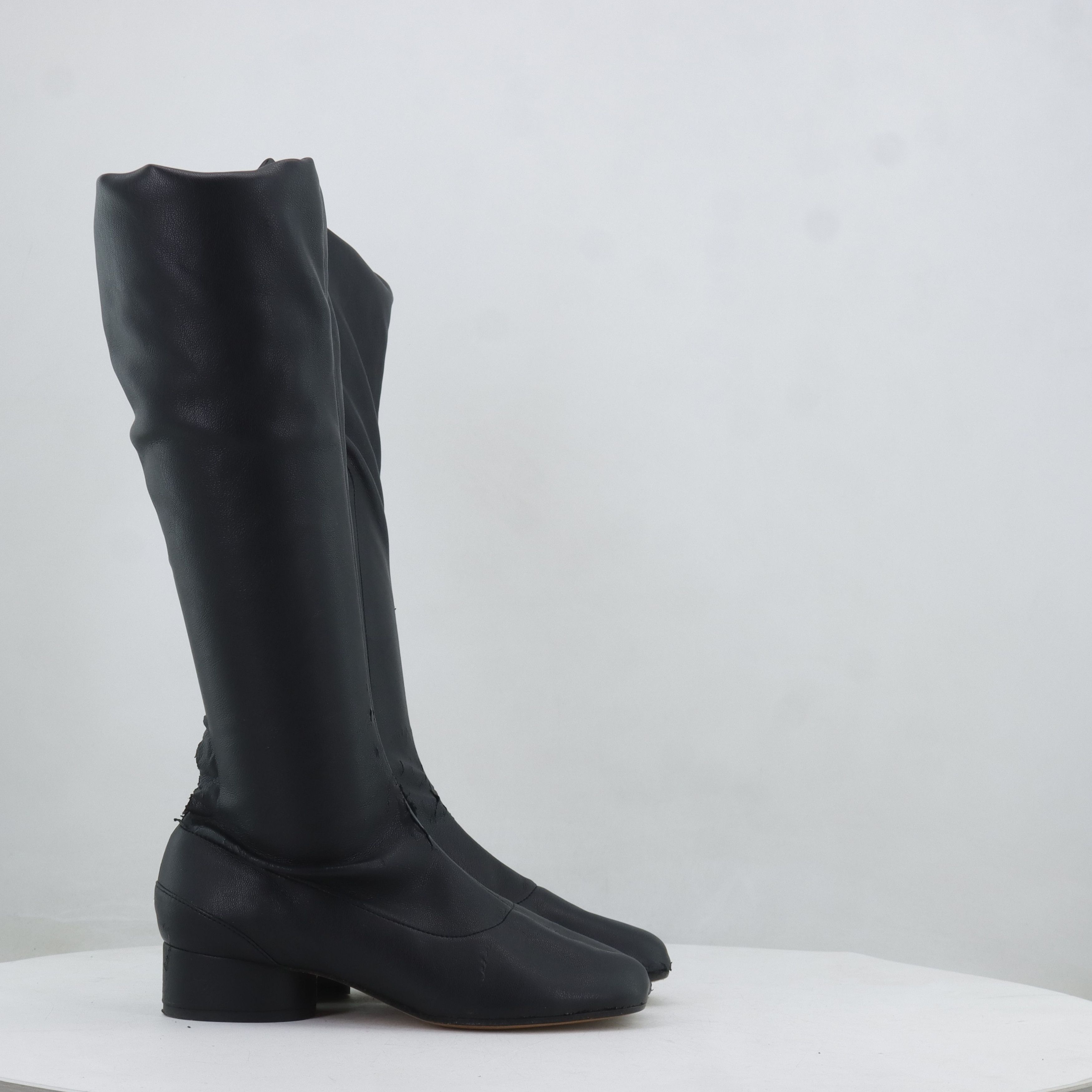 Maison Margiela Maison Margiela Tabi Boots Size 36 Size US 6 / IT 36 - 3 Thumbnail