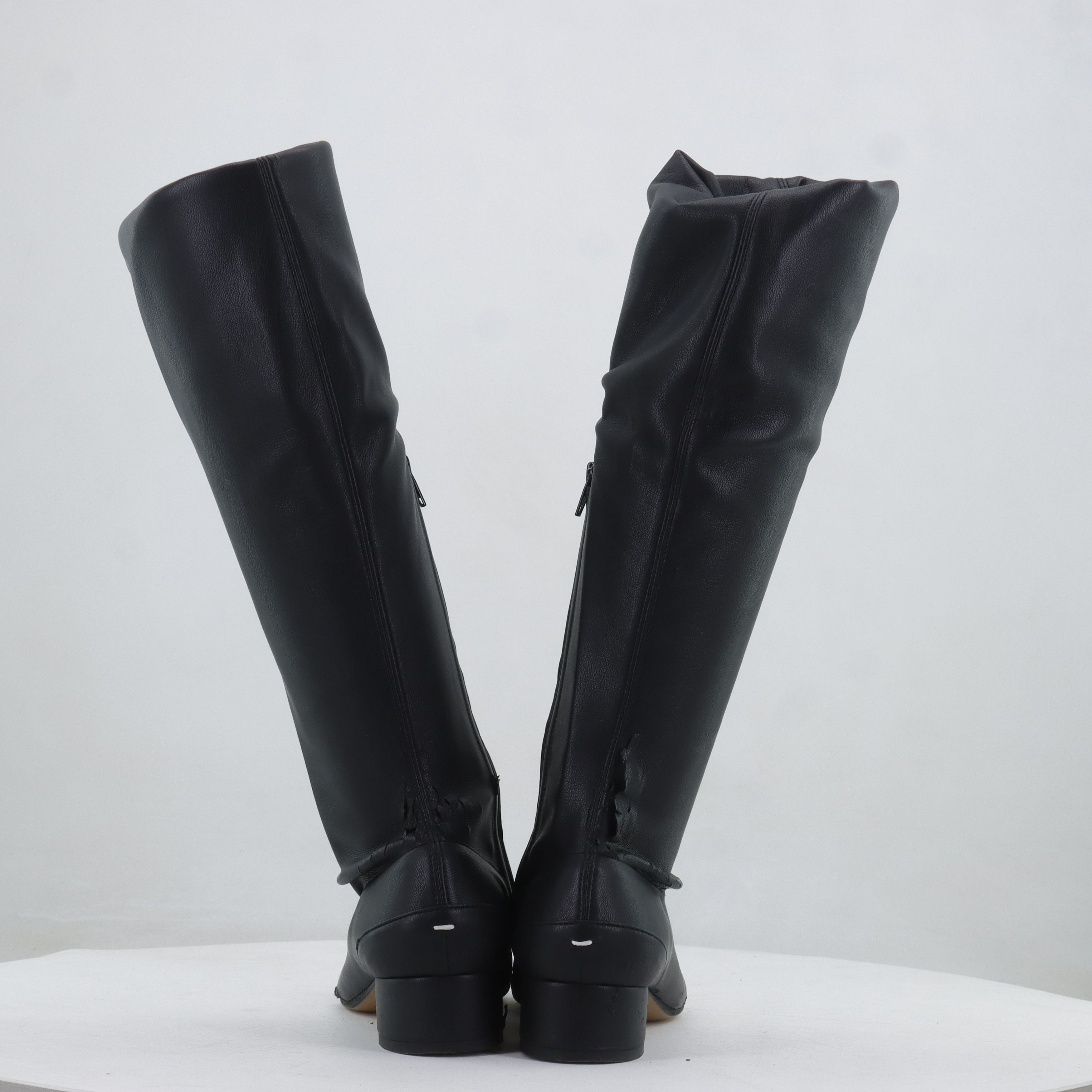 Maison Margiela Maison Margiela Tabi Boots Size 36 Size US 6 / IT 36 - 5 Thumbnail