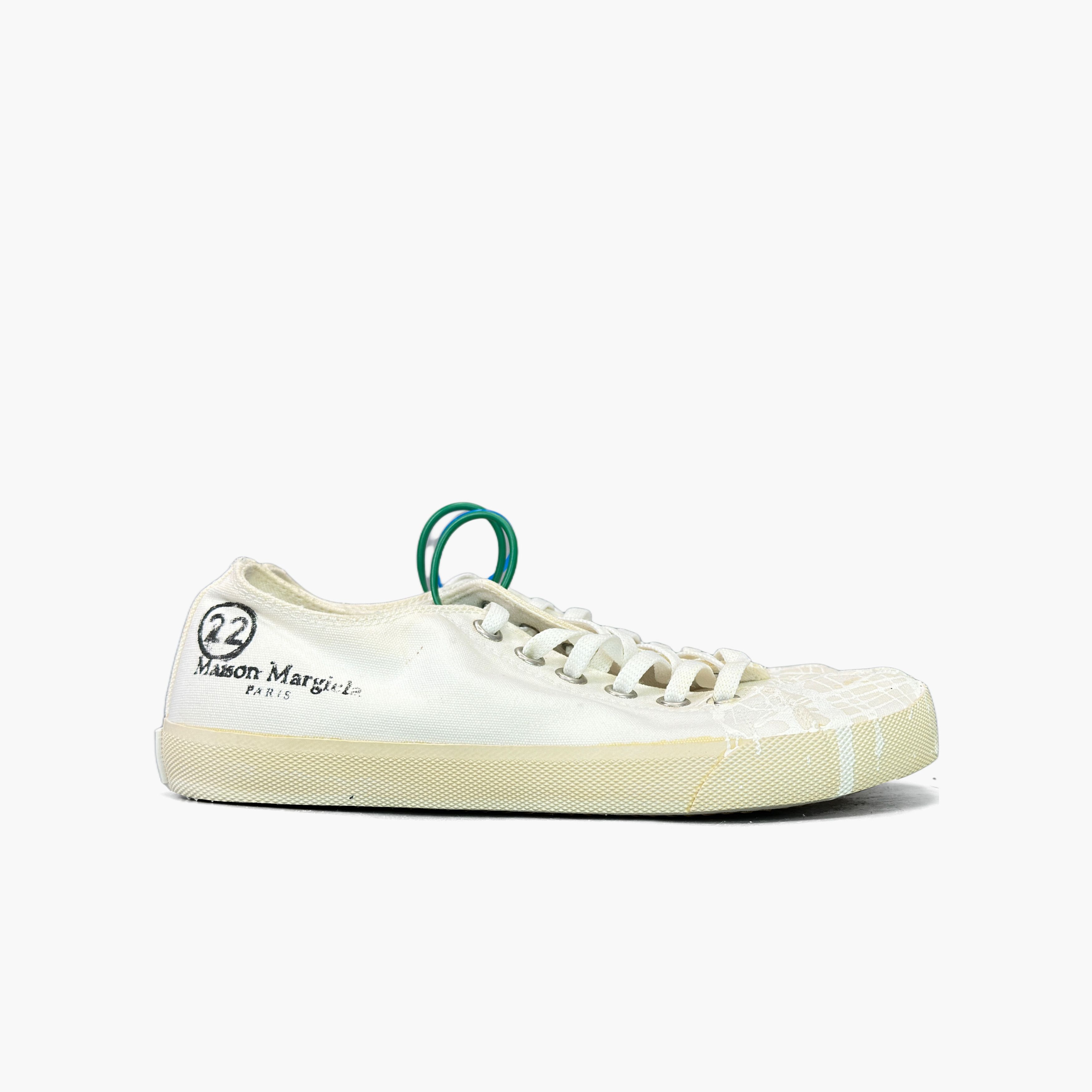 Maison Margiela Maison Margiela Paint Splatter Tabi Sneakers Size 38 Size US 8 / IT 38 - 4 Thumbnail