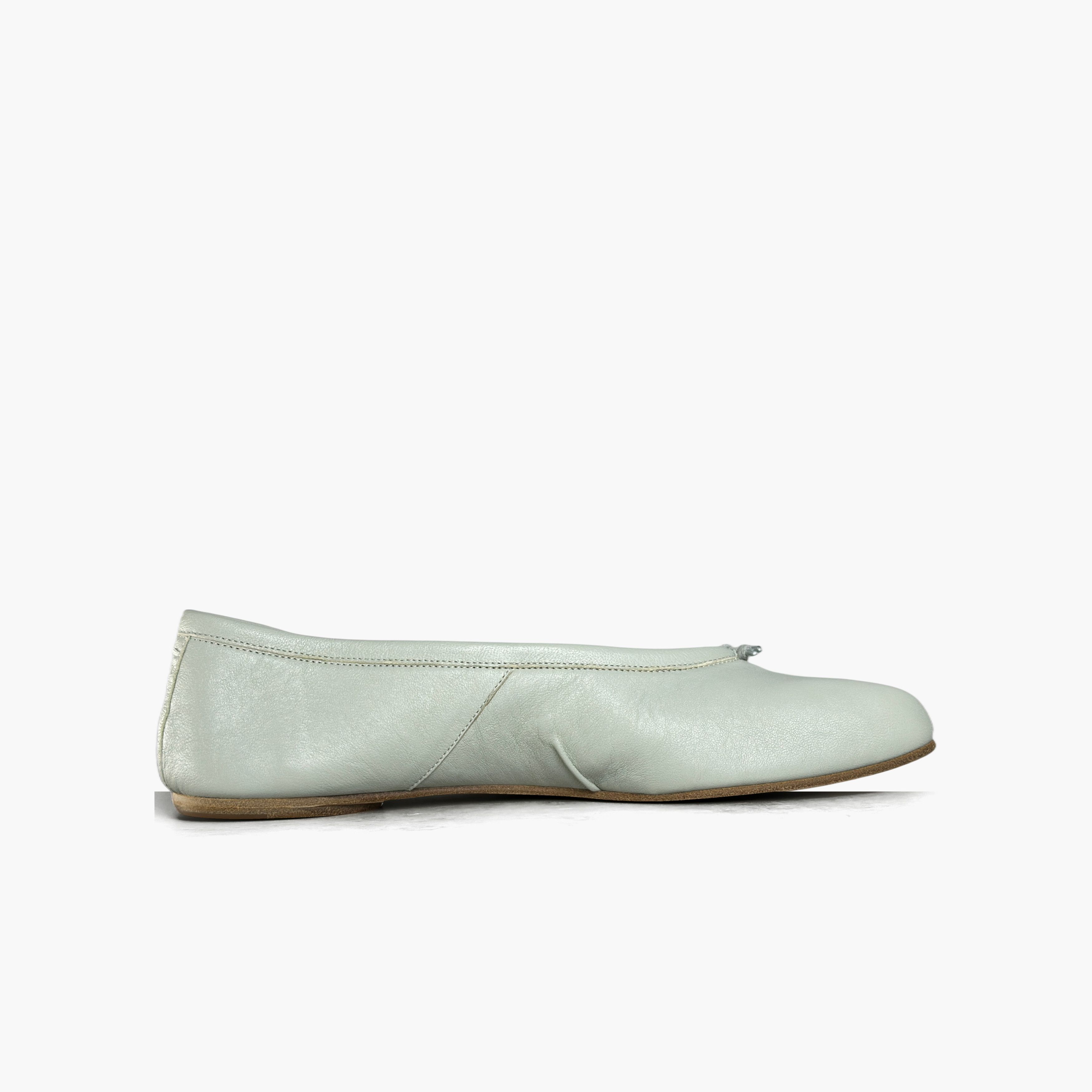 Maison Margiela Maison Margiela Tabi Leather Ballet Flats Size 40 Size US 10 / IT 40 - 2 Thumbnail