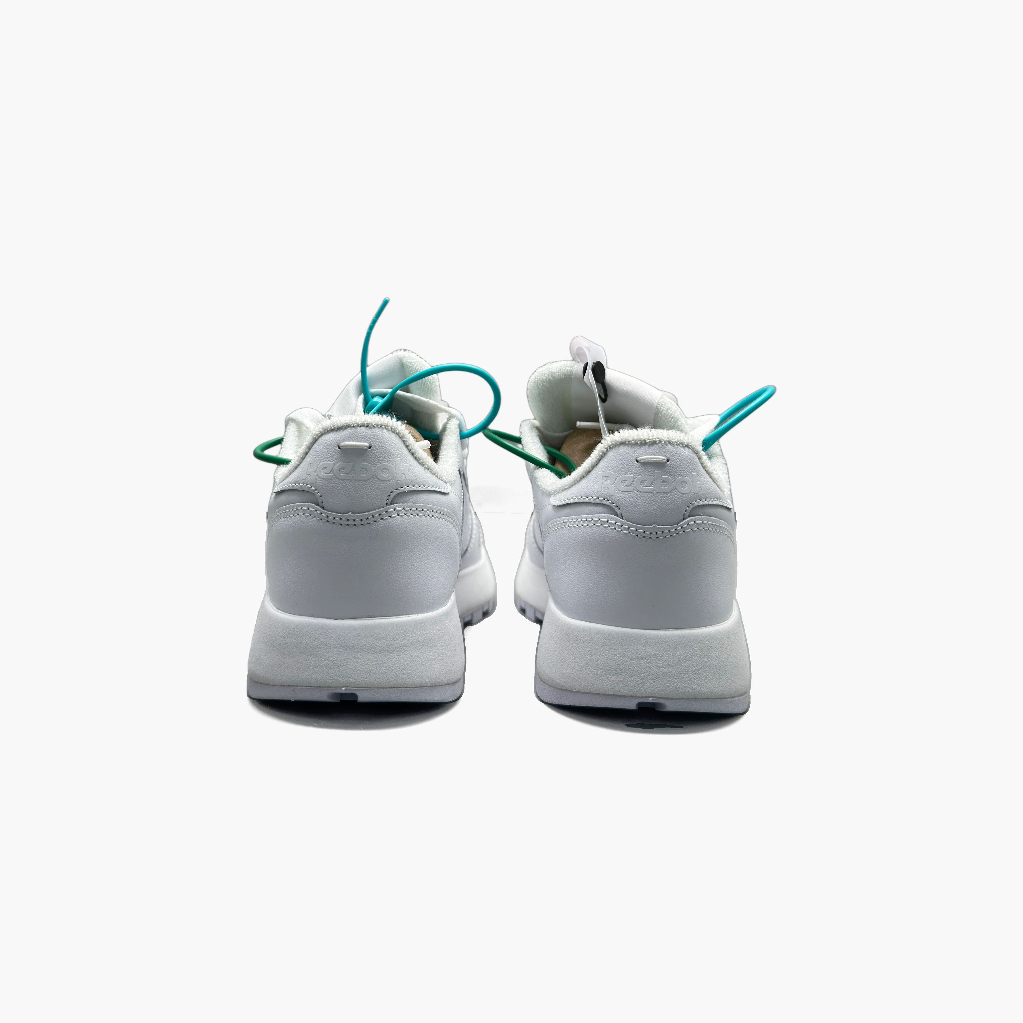 Maison Margiela × Reebok Reebok x Maison Margiela Tabi Classic Leather Sneakers 36 Size US 6 / IT 36 - 6 Thumbnail