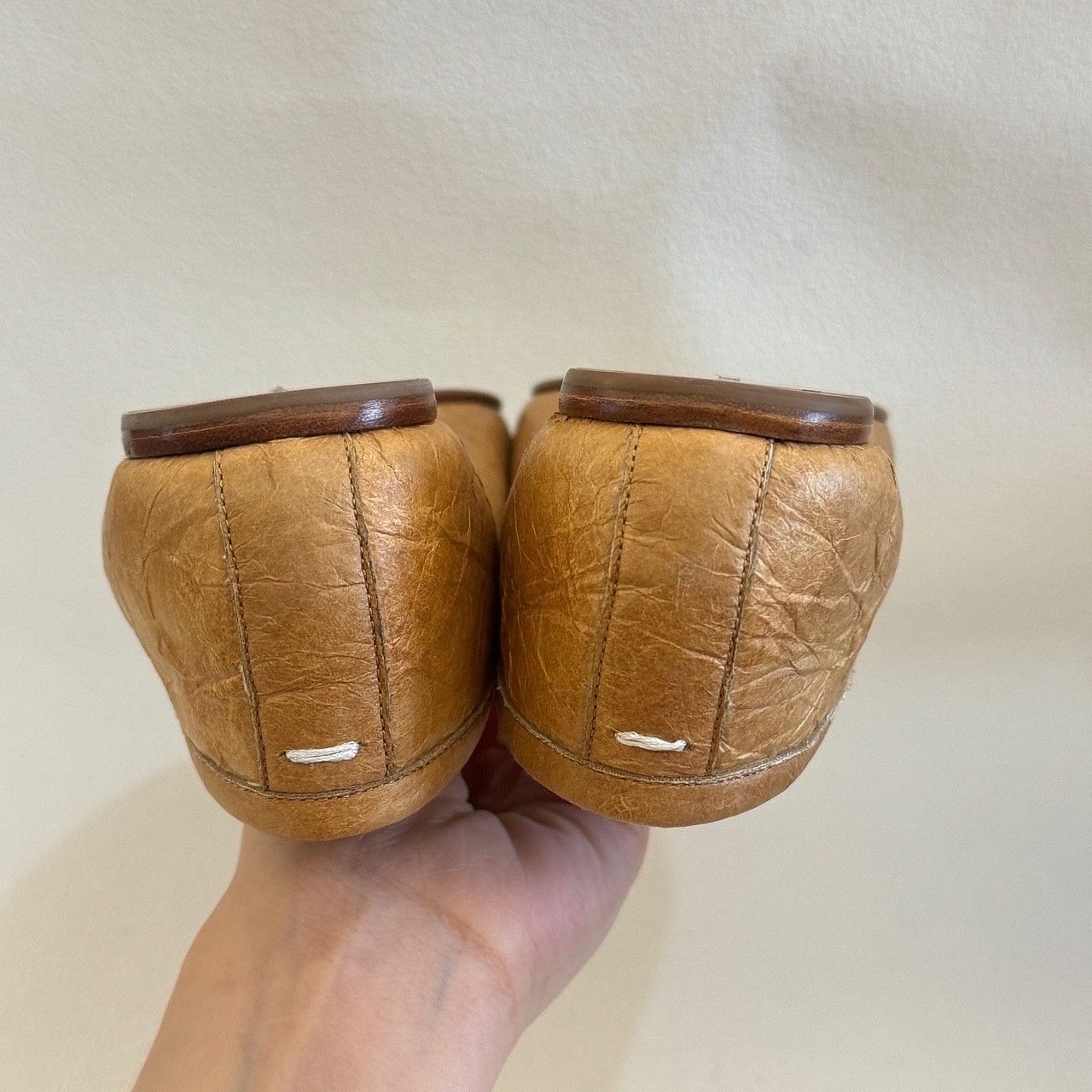 Maison Margiela Maison Margiela Tan Tabi Ballet Flats Size 36 Size US 6 / IT 36 - 7 Thumbnail