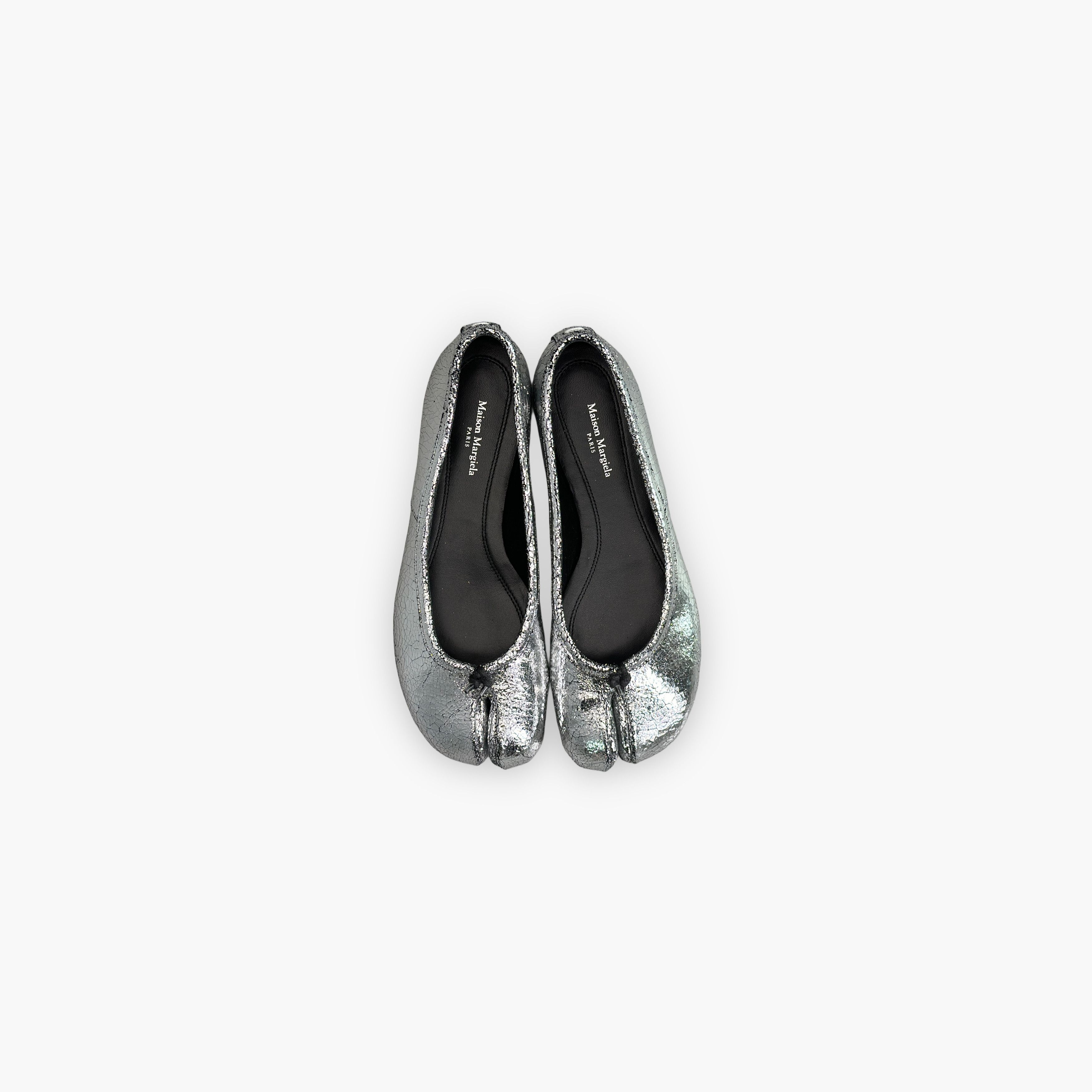 Maison Margiela Maison Margiela Silver Tabi Flats Size 35 Size US 5 / IT 35 - 9 Thumbnail