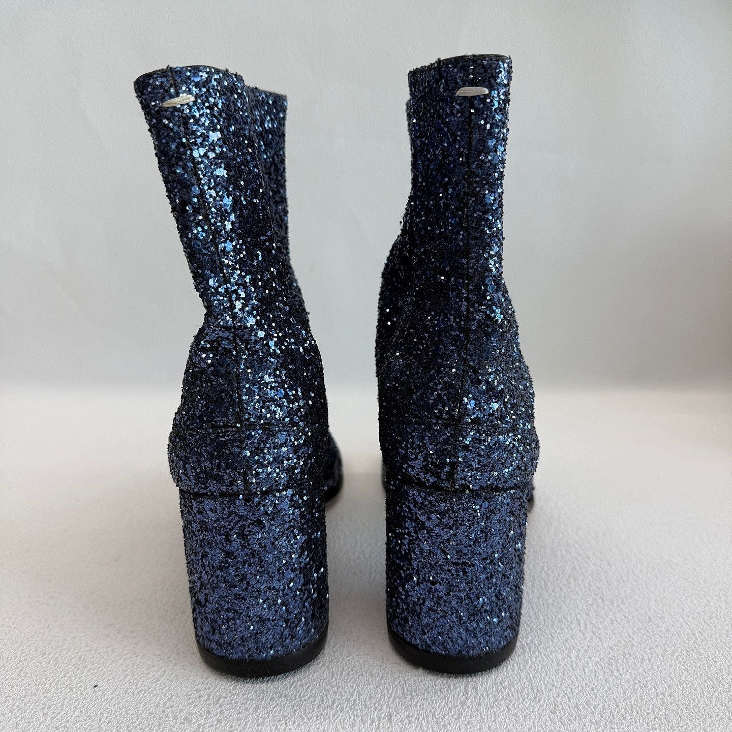 Maison Margiela Maison Margiela Blue Glitter Tabi Boots Size 36 Size US 6 / IT 36 - 3 Thumbnail