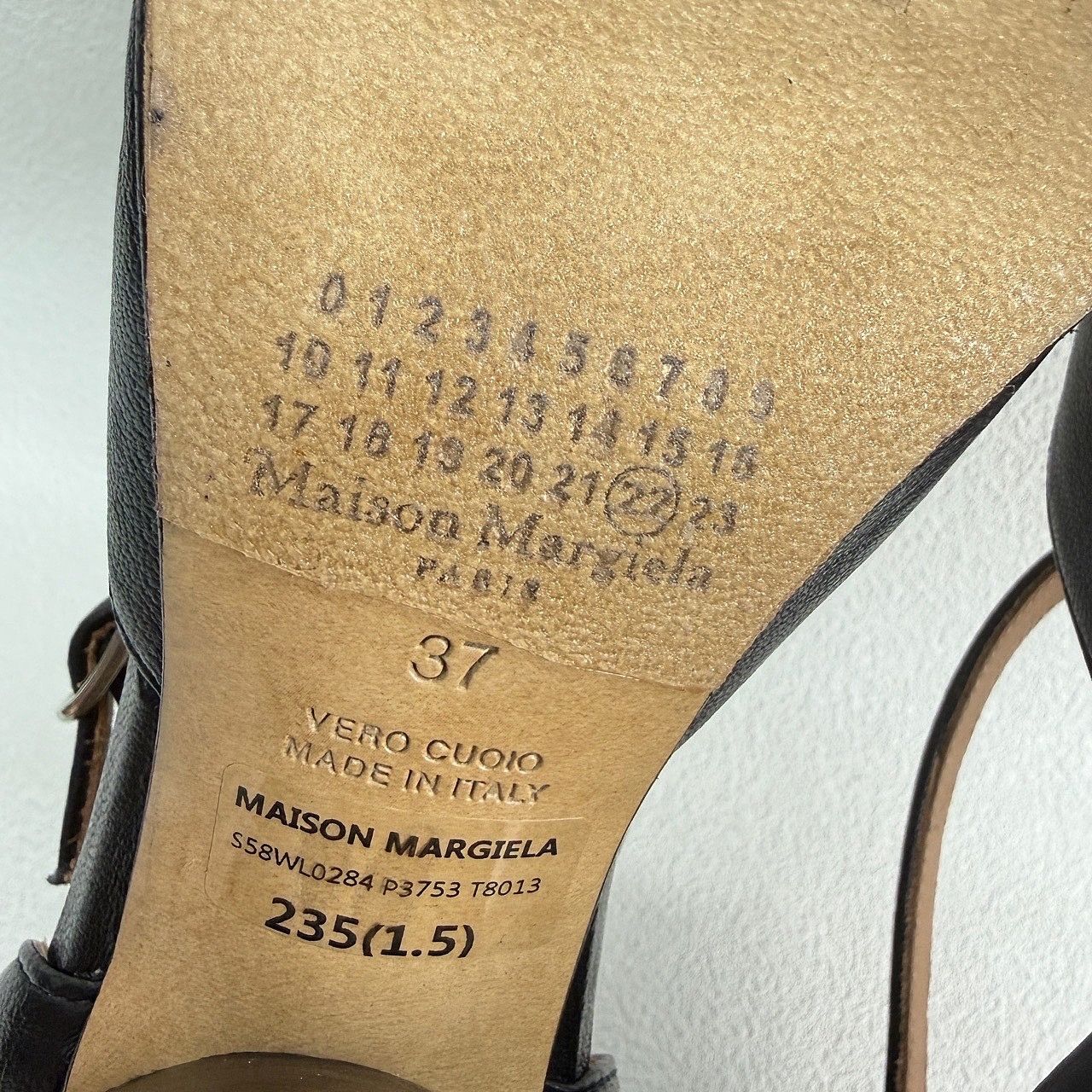 Maison Margiela Maison Margiela Tabi Mary Jane Heels Size 37 Size US 7 / IT 37 - 5 Thumbnail