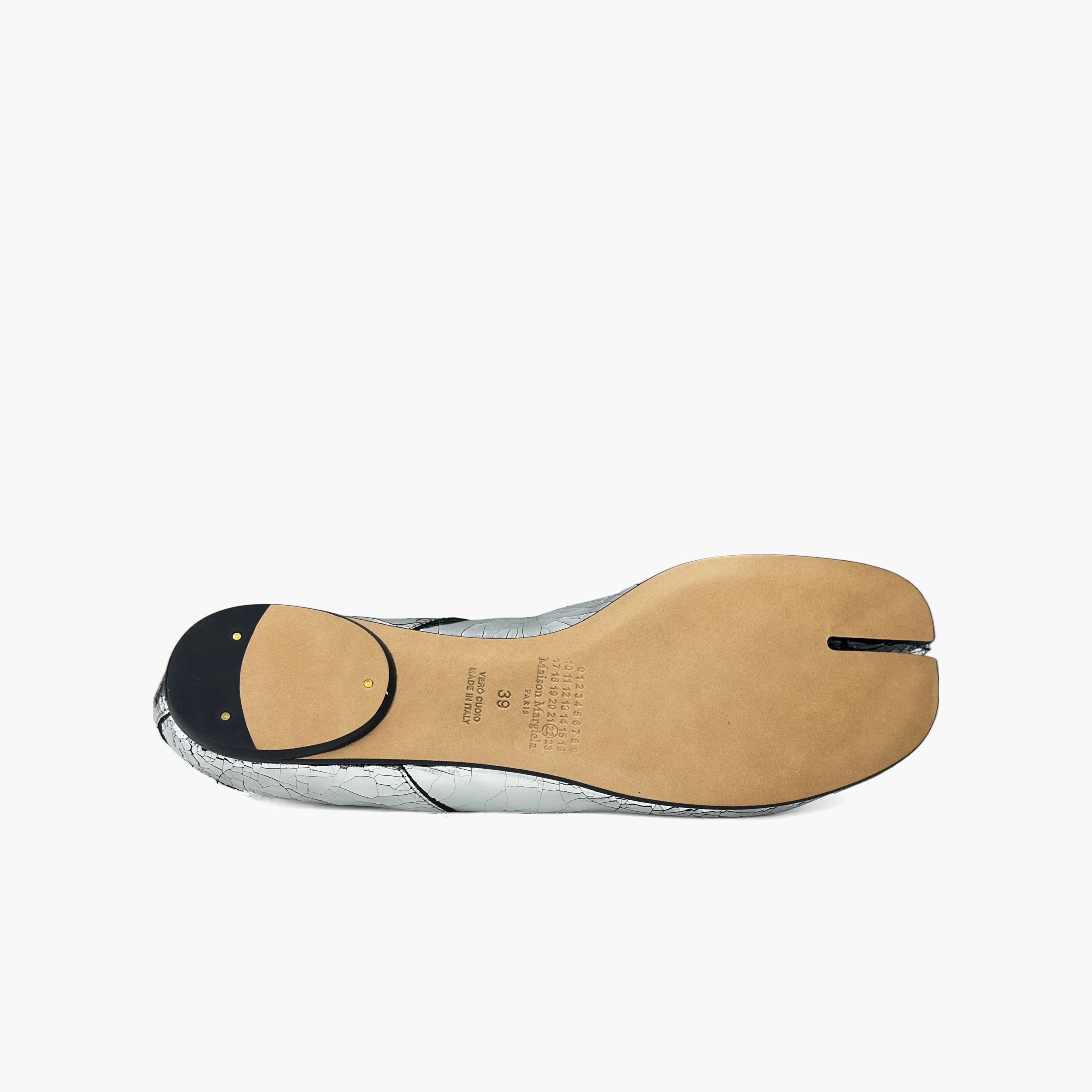 Maison Margiela Maison Margiela Silver Cracked Tabi Ballet Flats Size 39 Size US 9 / IT 39 - 7 Thumbnail