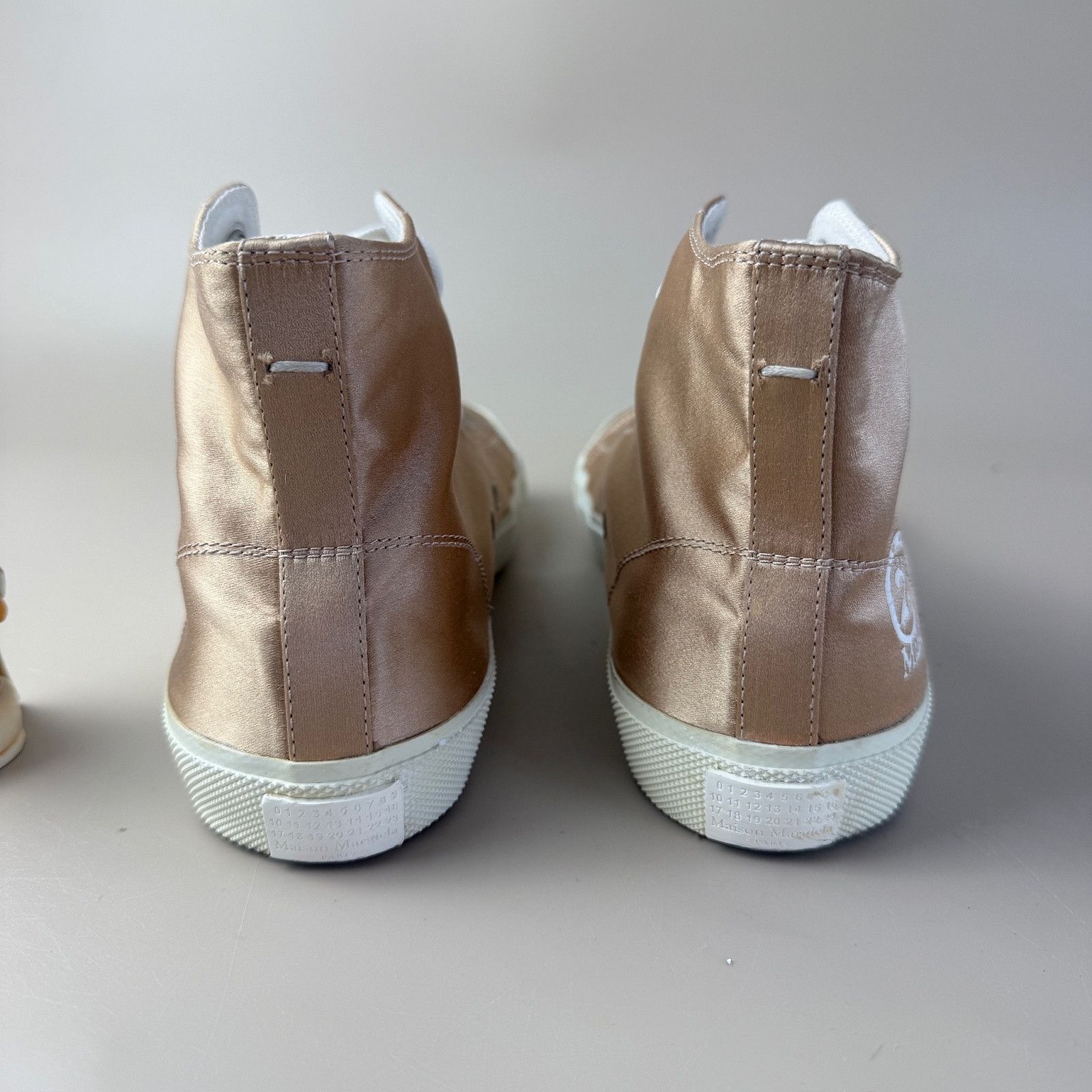 Maison Margiela Maison Margiela Tabi Satin High Top Sneakers Size 38.5 Size US 8.5 / IT 38.5 - 3 Thumbnail