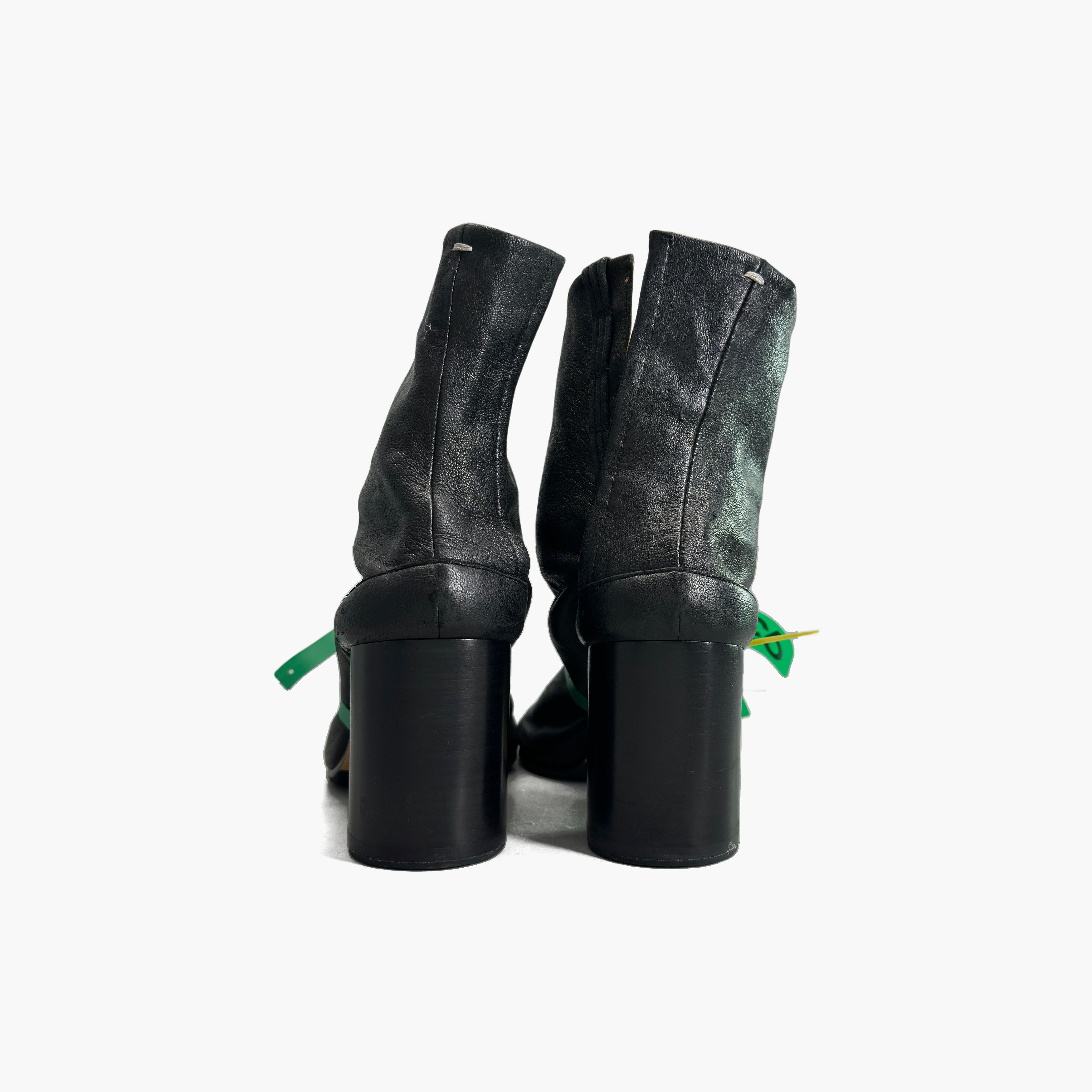 Maison Margiela Maison Margiela Black Leather Tabi Boots Size 38 Size US 8 / IT 38 - 6 Thumbnail
