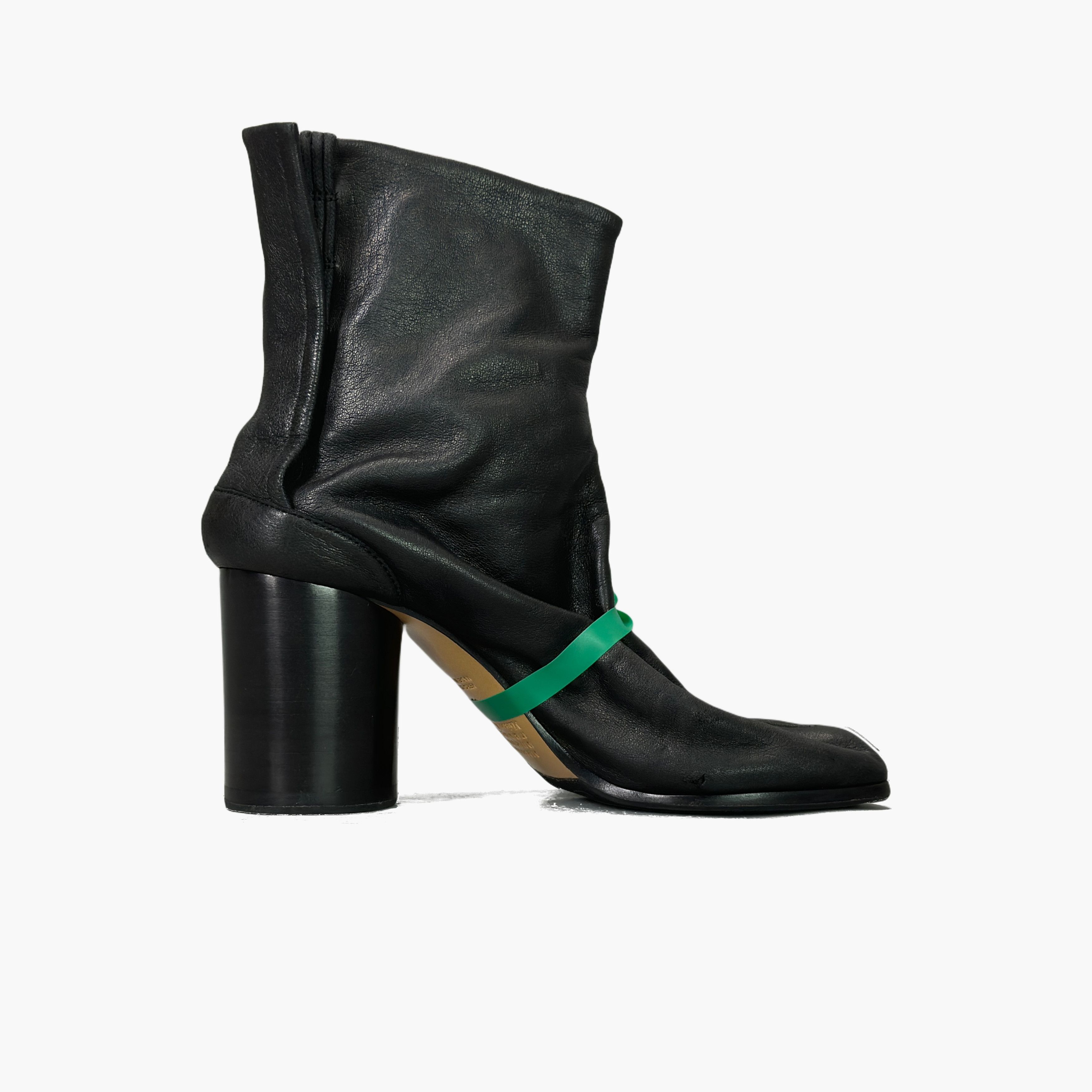 Maison Margiela Maison Margiela Black Leather Tabi Boots Size 38 Size US 8 / IT 38 - 2 Thumbnail