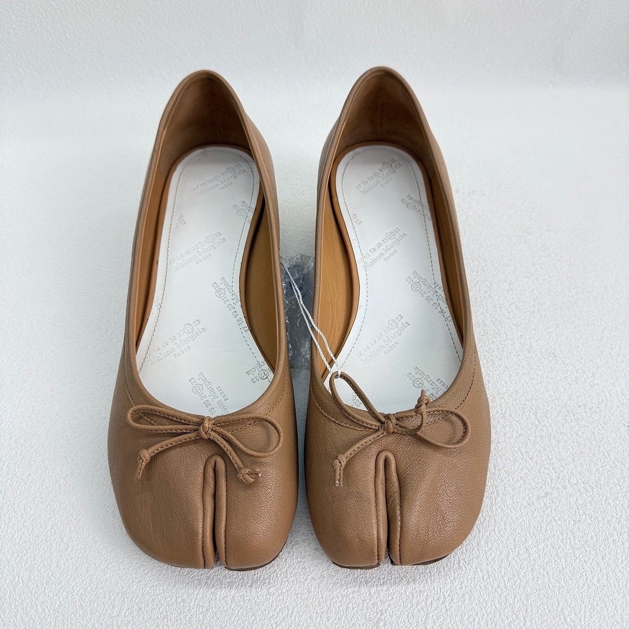 Maison Margiela Maison Margiela Brown Tabi Ballet Pumps Size 36 Size US 6 / IT 36 - 2 Thumbnail